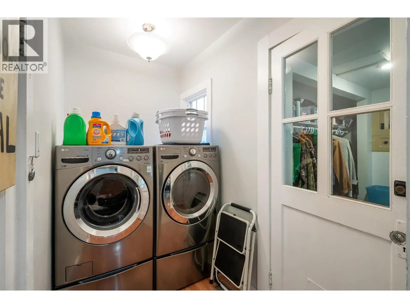 598 Van Horne Street