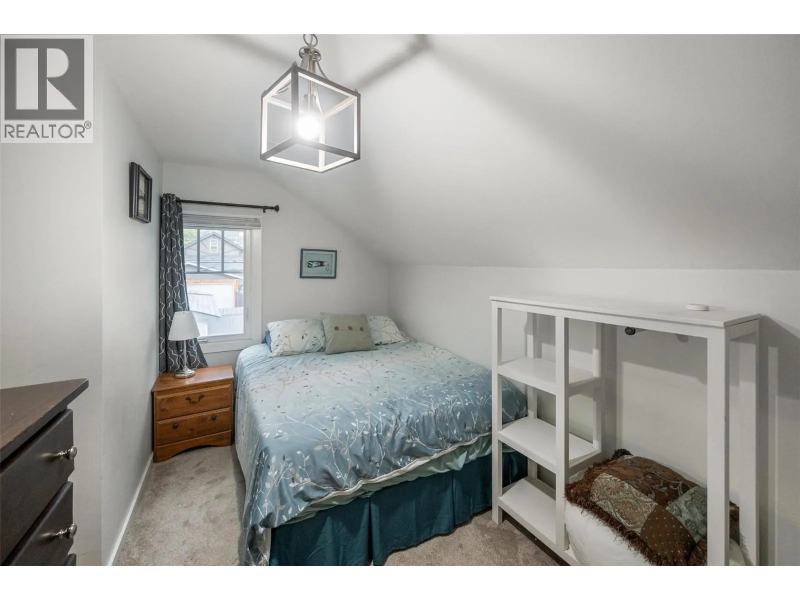 598 Van Horne Street