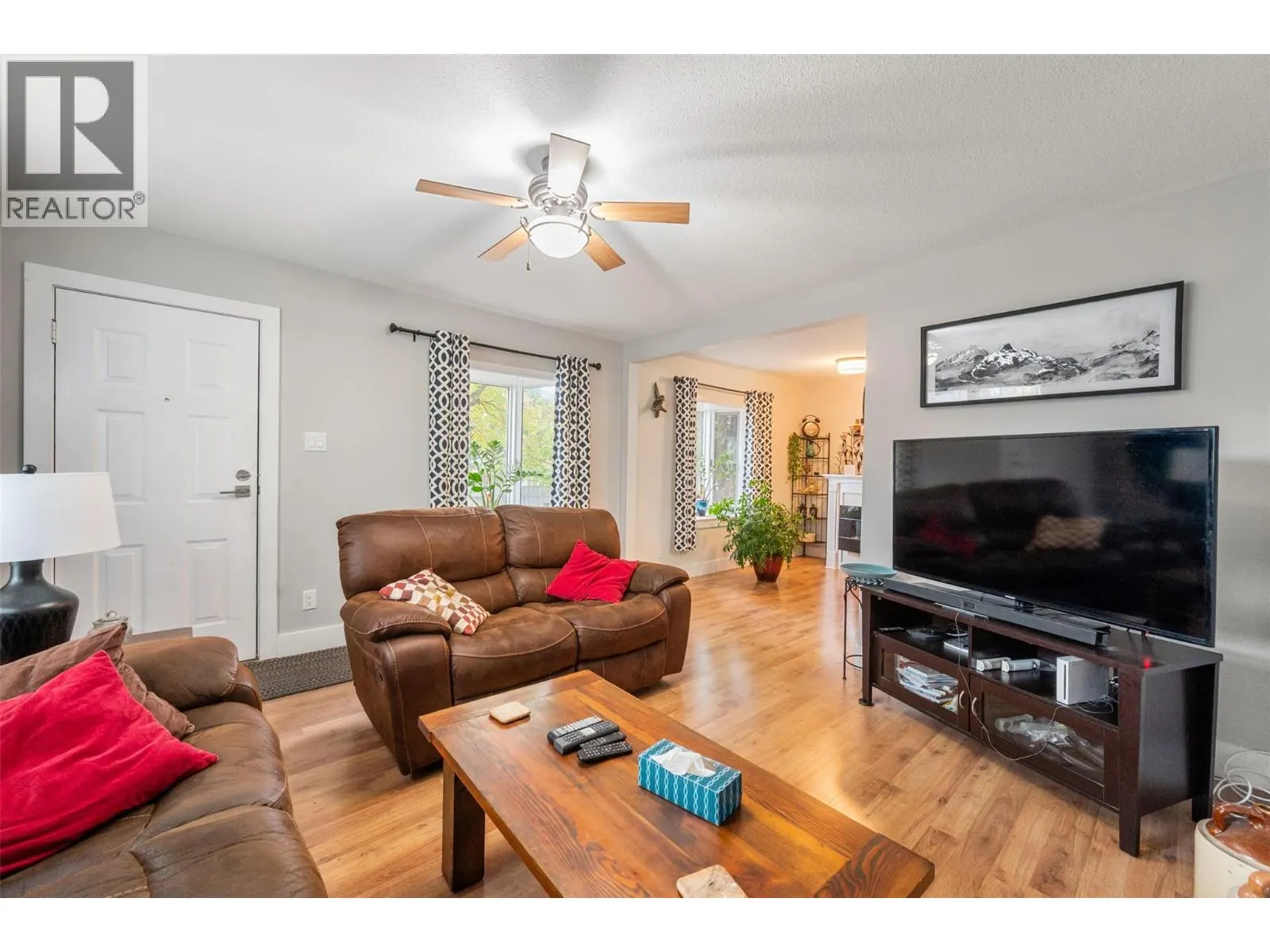 598 Van Horne Street