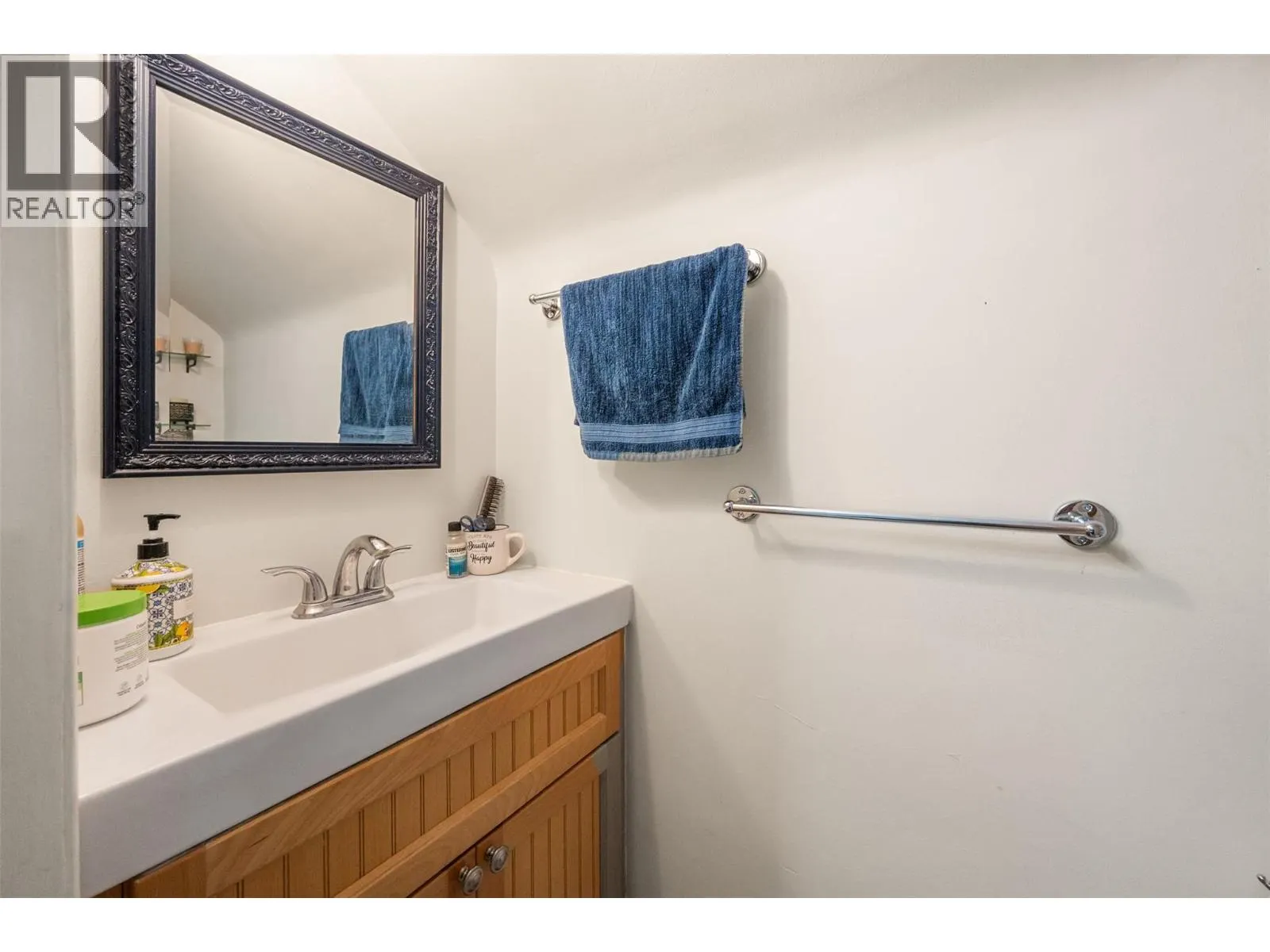 598 Van Horne Street