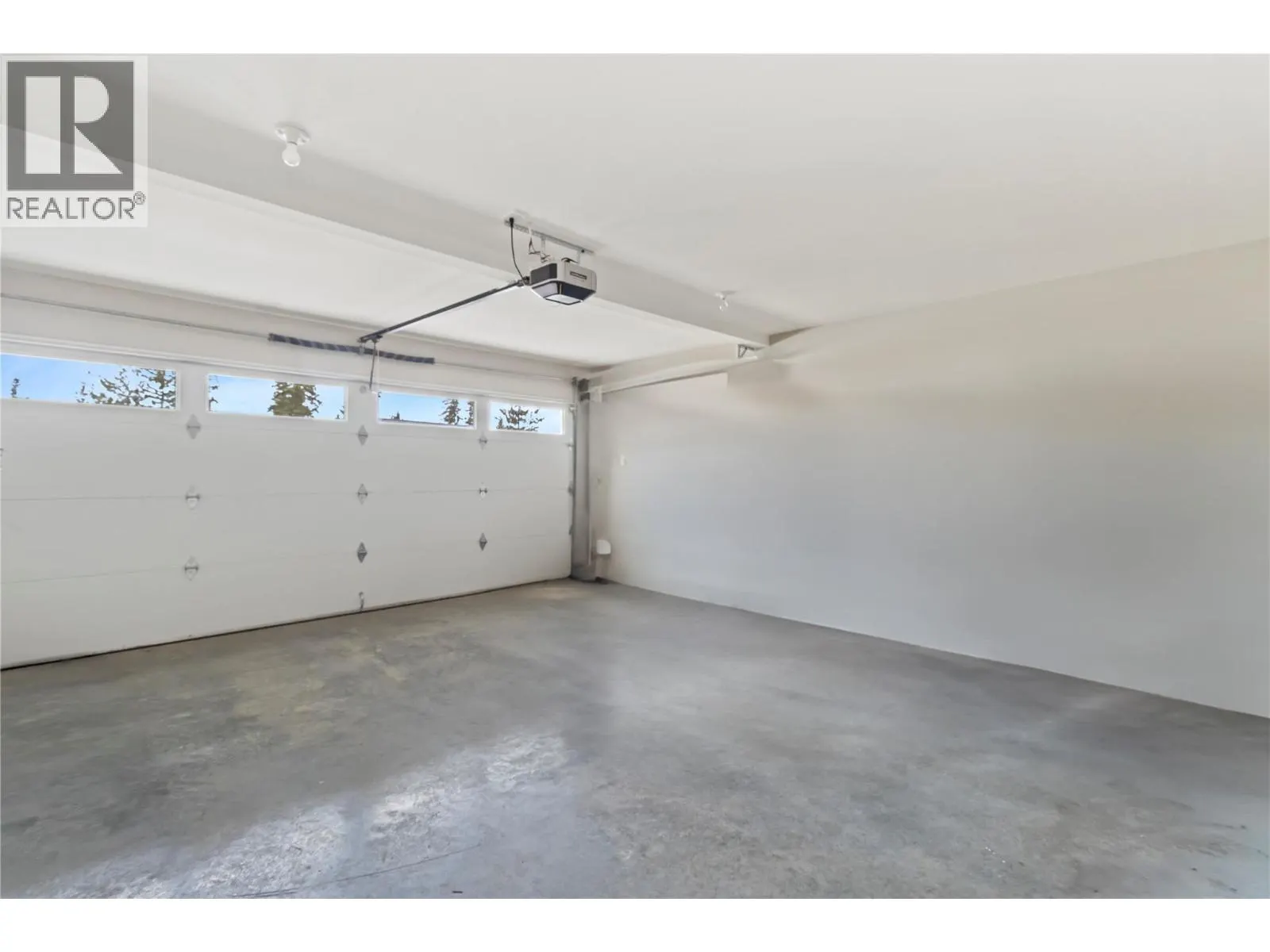 2868 Golf Course Drive