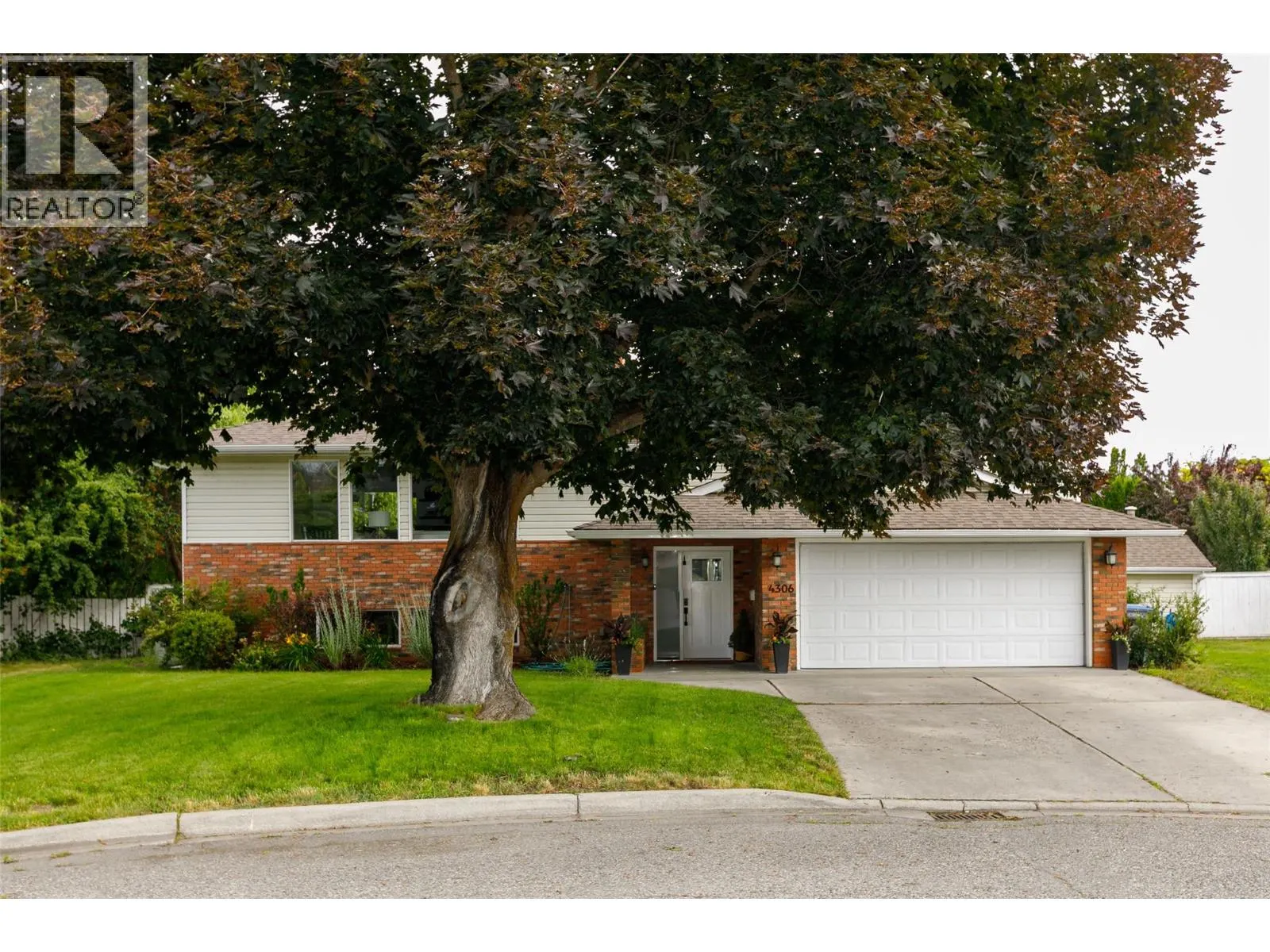 4306 San Michelle Court