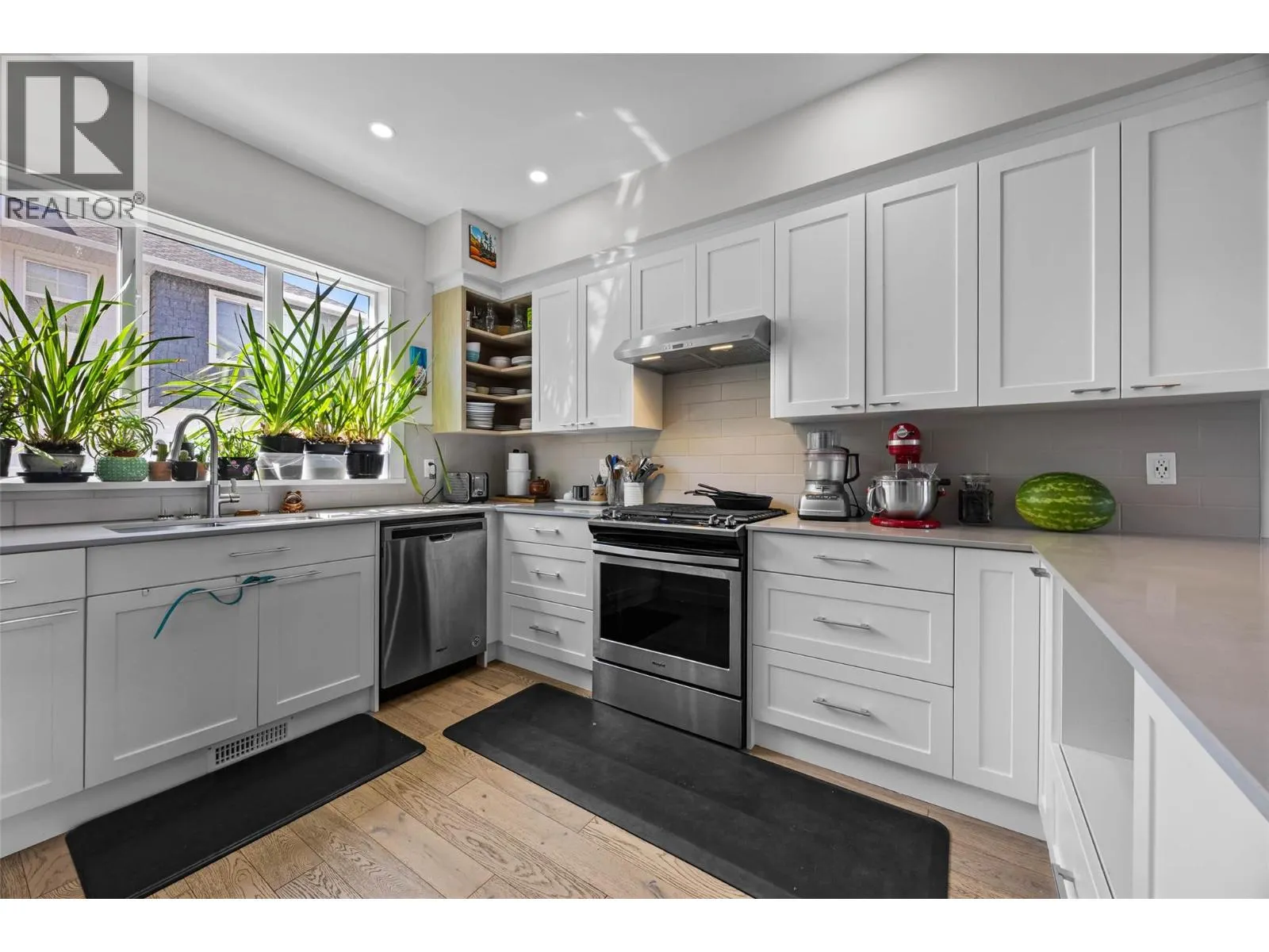 1393 9TH Avenue Unit# 115