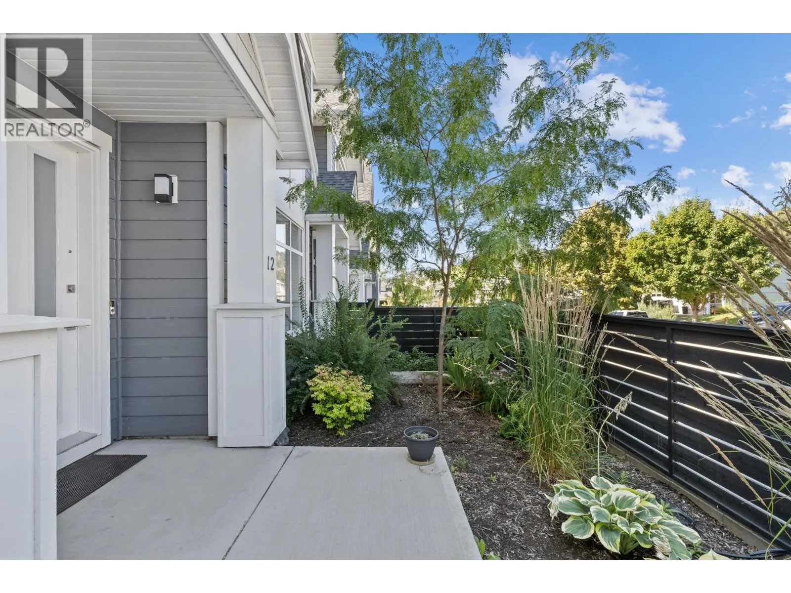 115 Wyndham Crescent Unit# 12