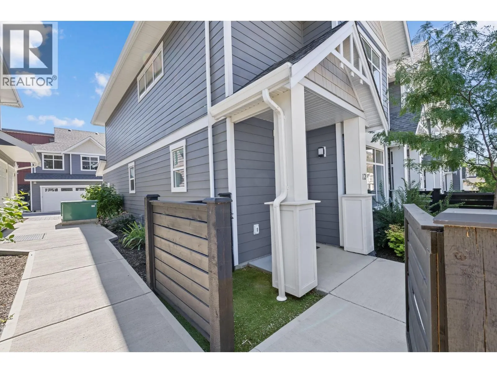 115 Wyndham Crescent Unit# 12