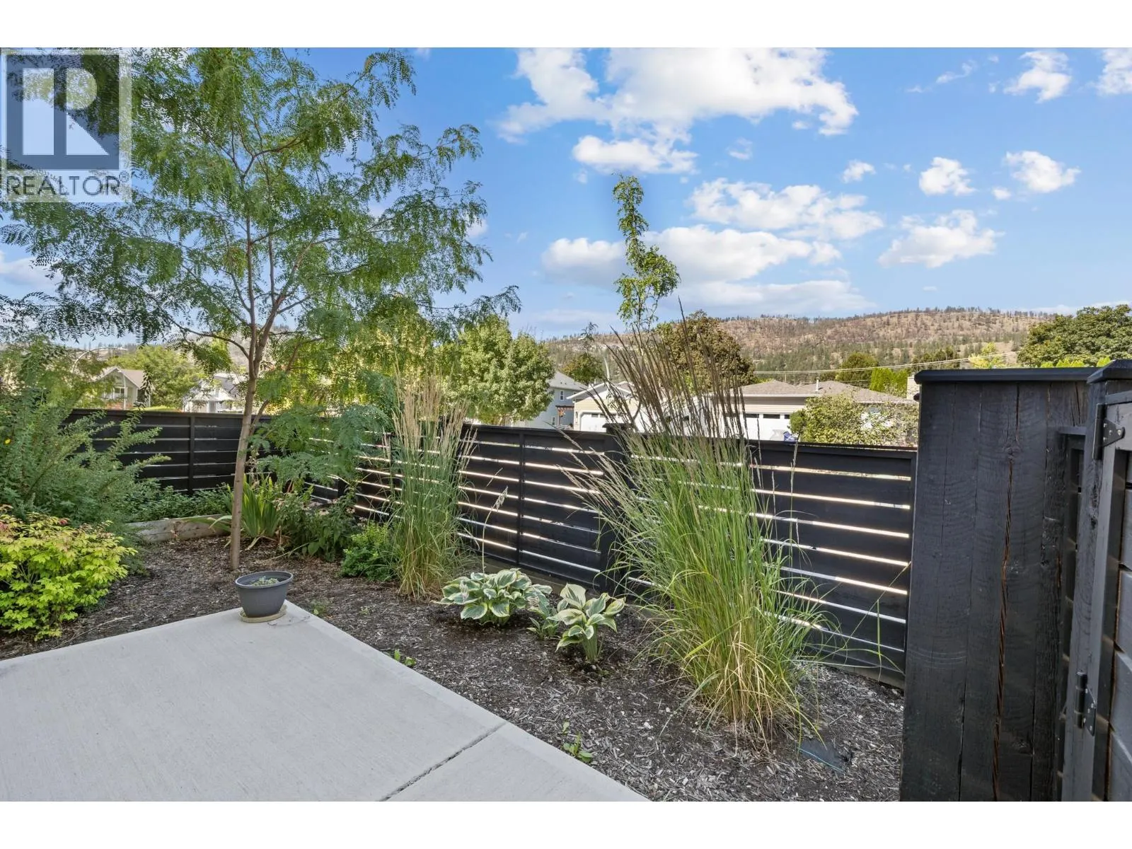 115 Wyndham Crescent Unit# 12