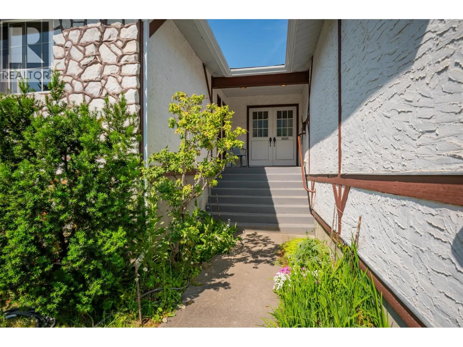 1820 Silver King Road