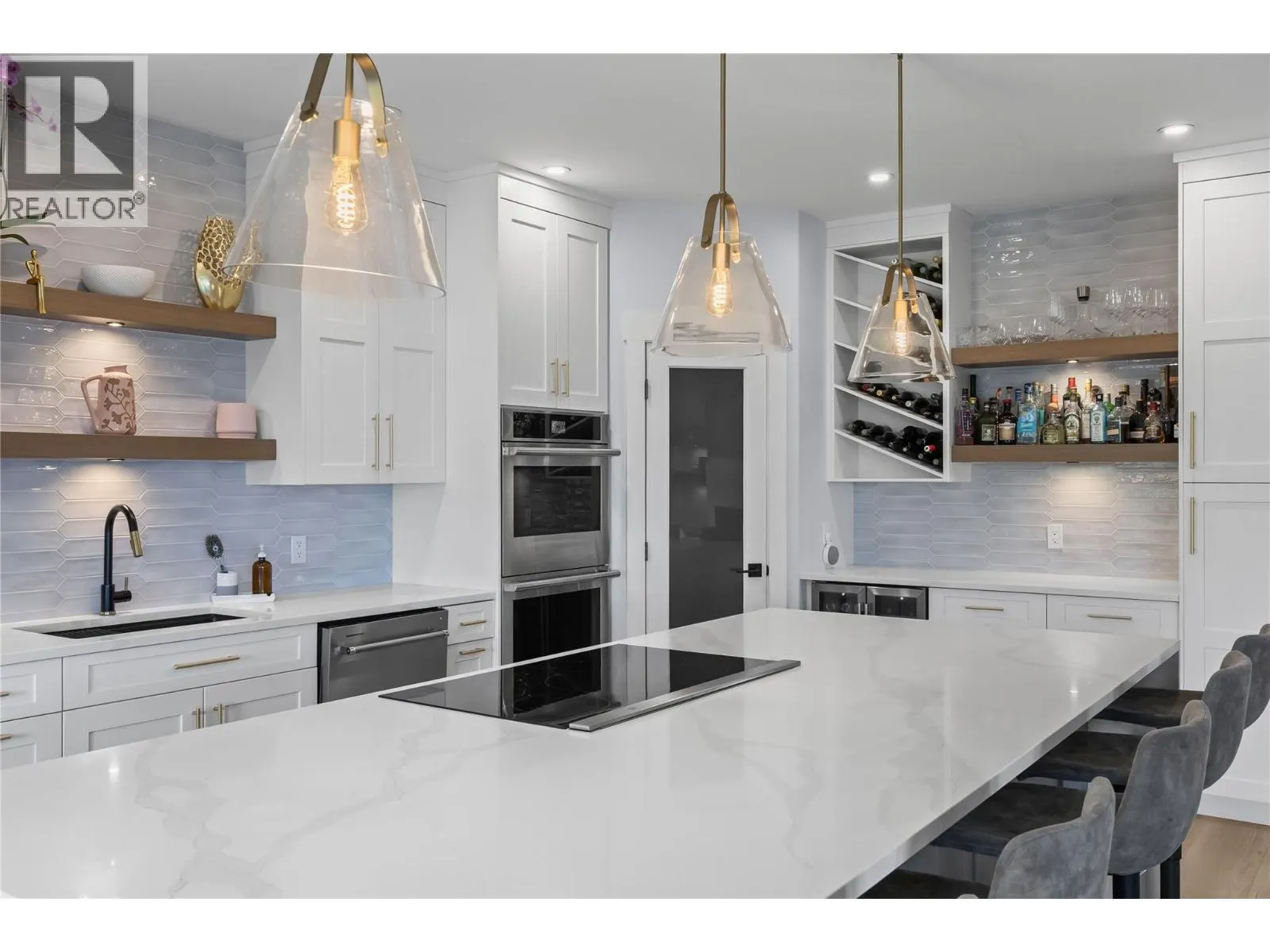 408 Quilchena Crescent