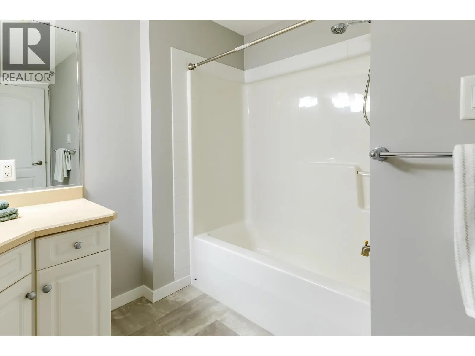 303 Whitman Road Unit# 108