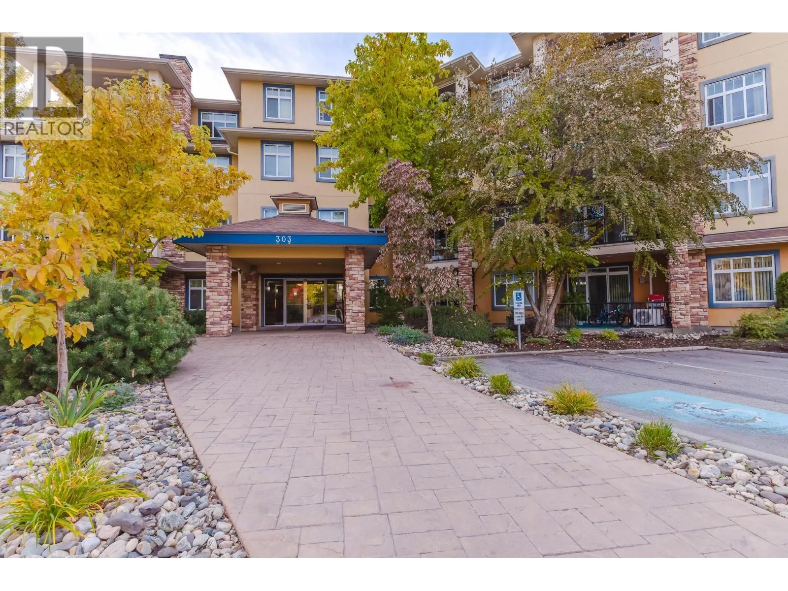 303 Whitman Road Unit# 108