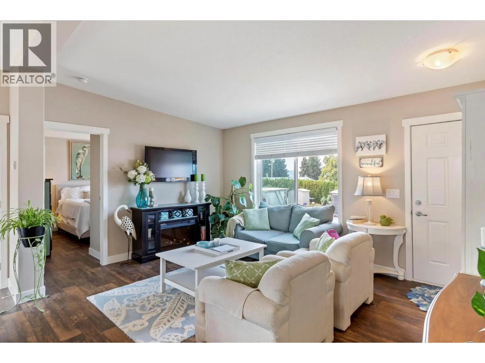 3591 Old Vernon Road Unit# 220