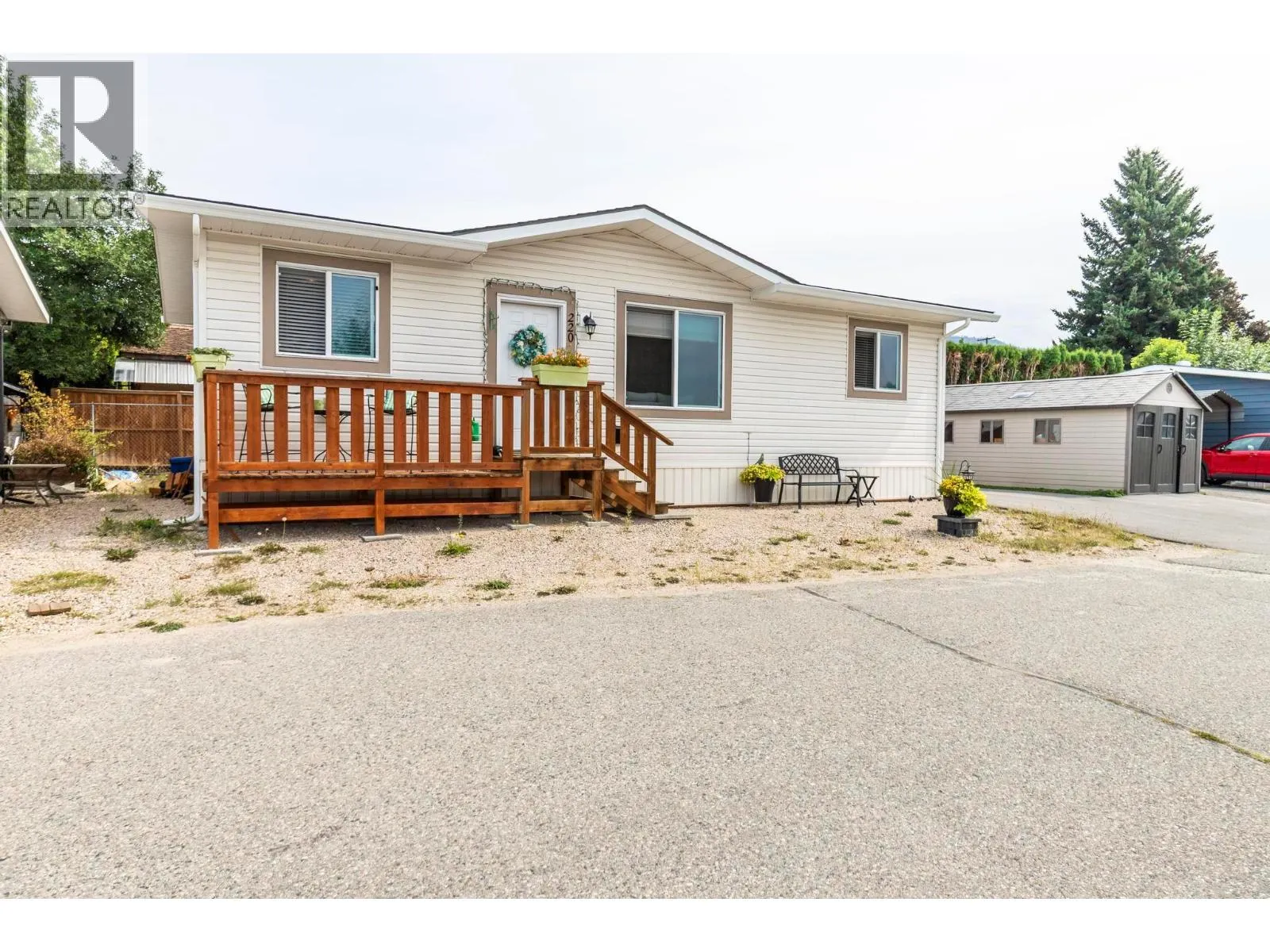 3591 Old Vernon Road Unit# 220