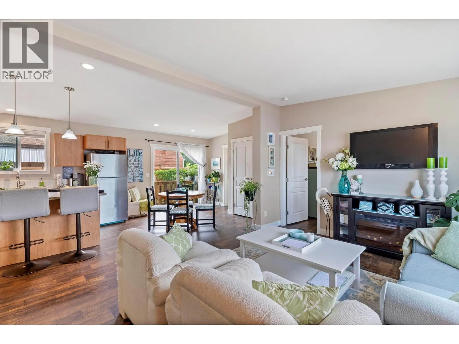 3591 Old Vernon Road Unit# 220