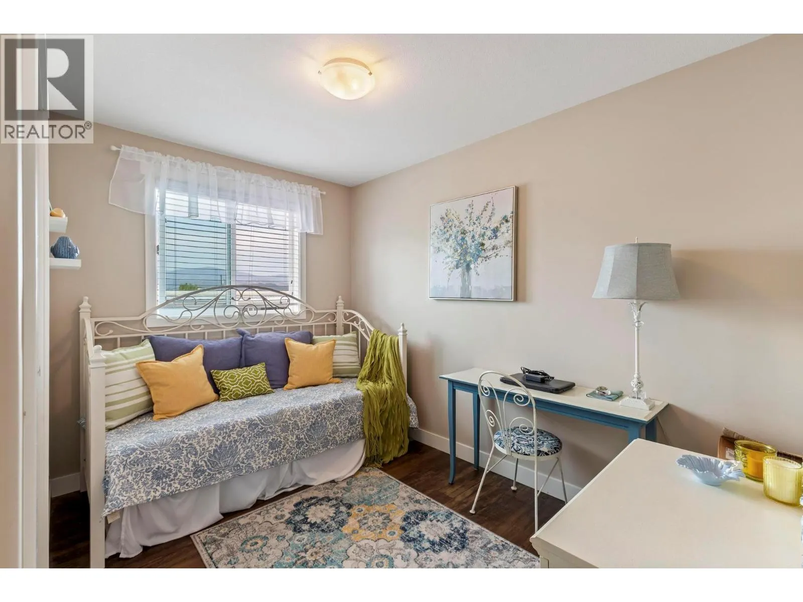 3591 Old Vernon Road Unit# 220