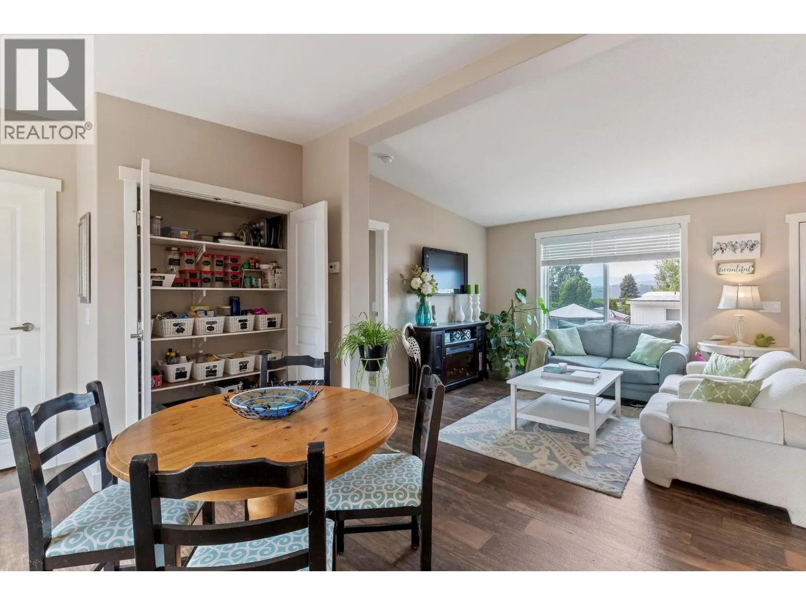 3591 Old Vernon Road Unit# 220