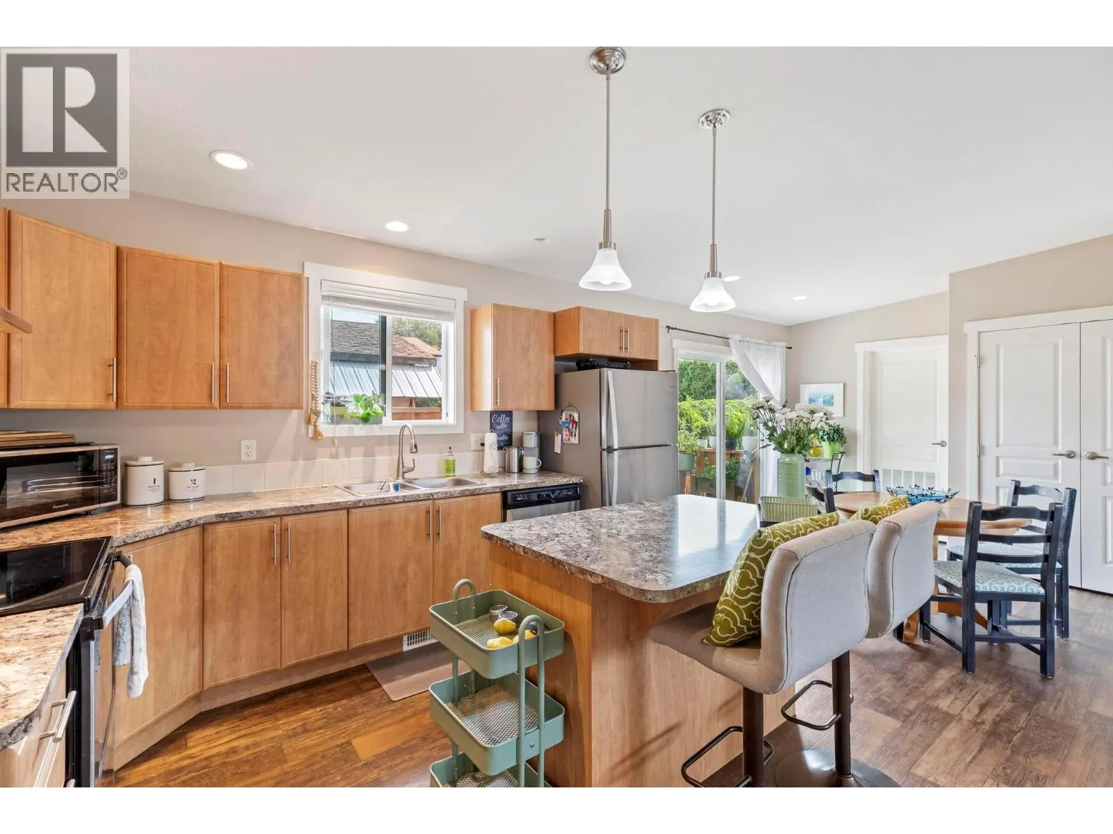 3591 Old Vernon Road Unit# 220