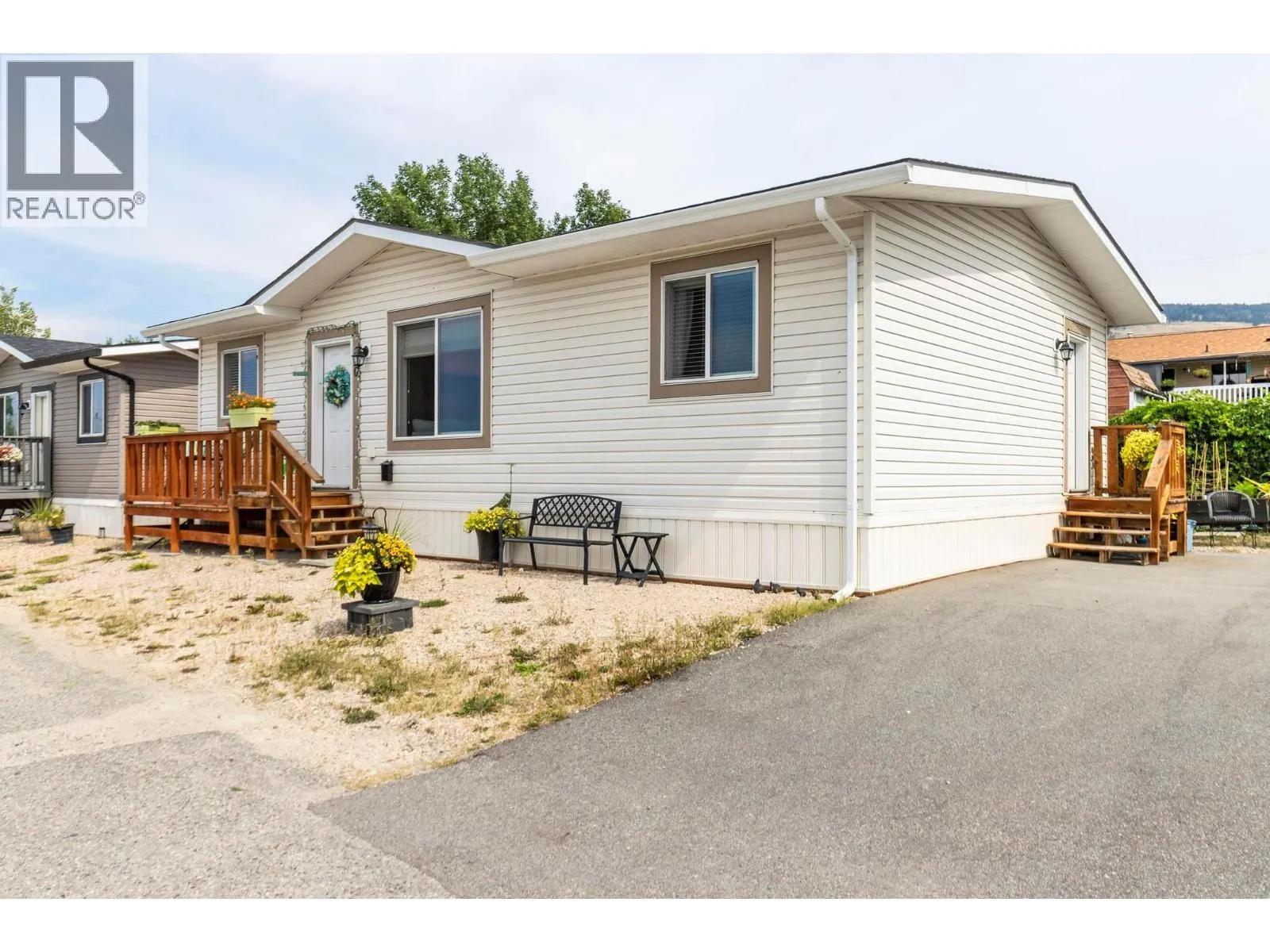 3591 Old Vernon Road Unit# 220