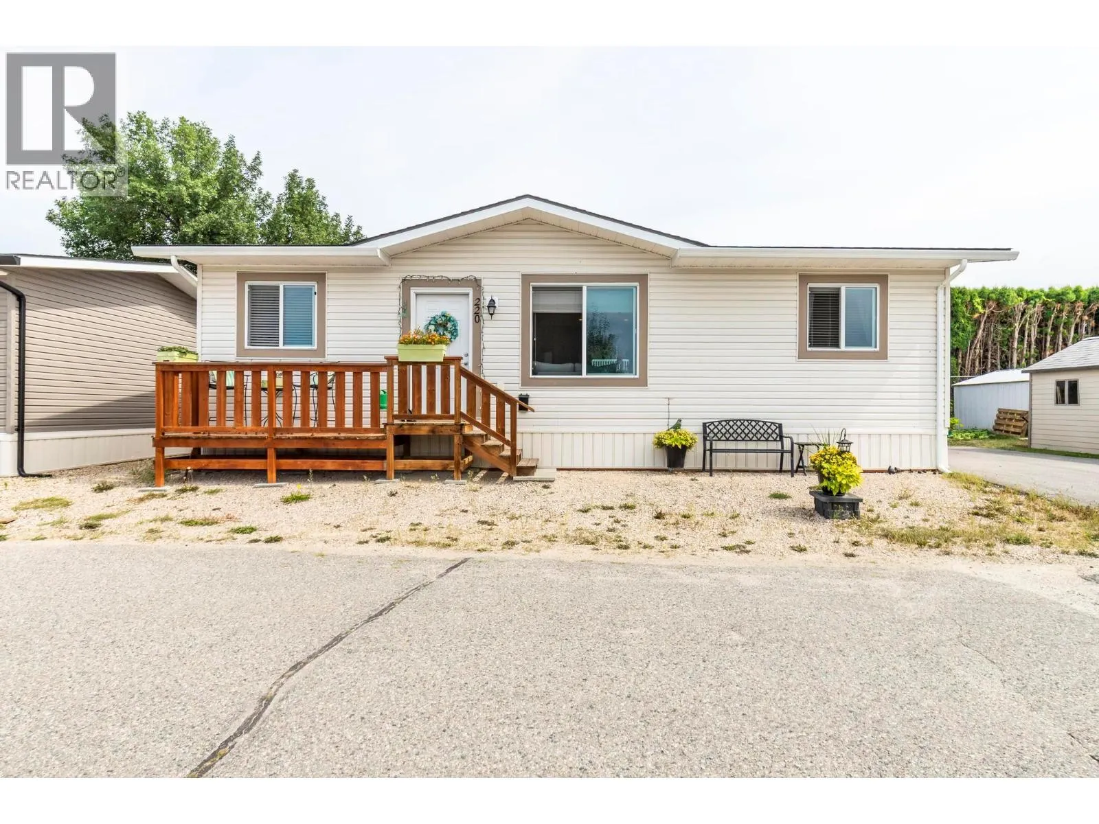 3591 Old Vernon Road Unit# 220