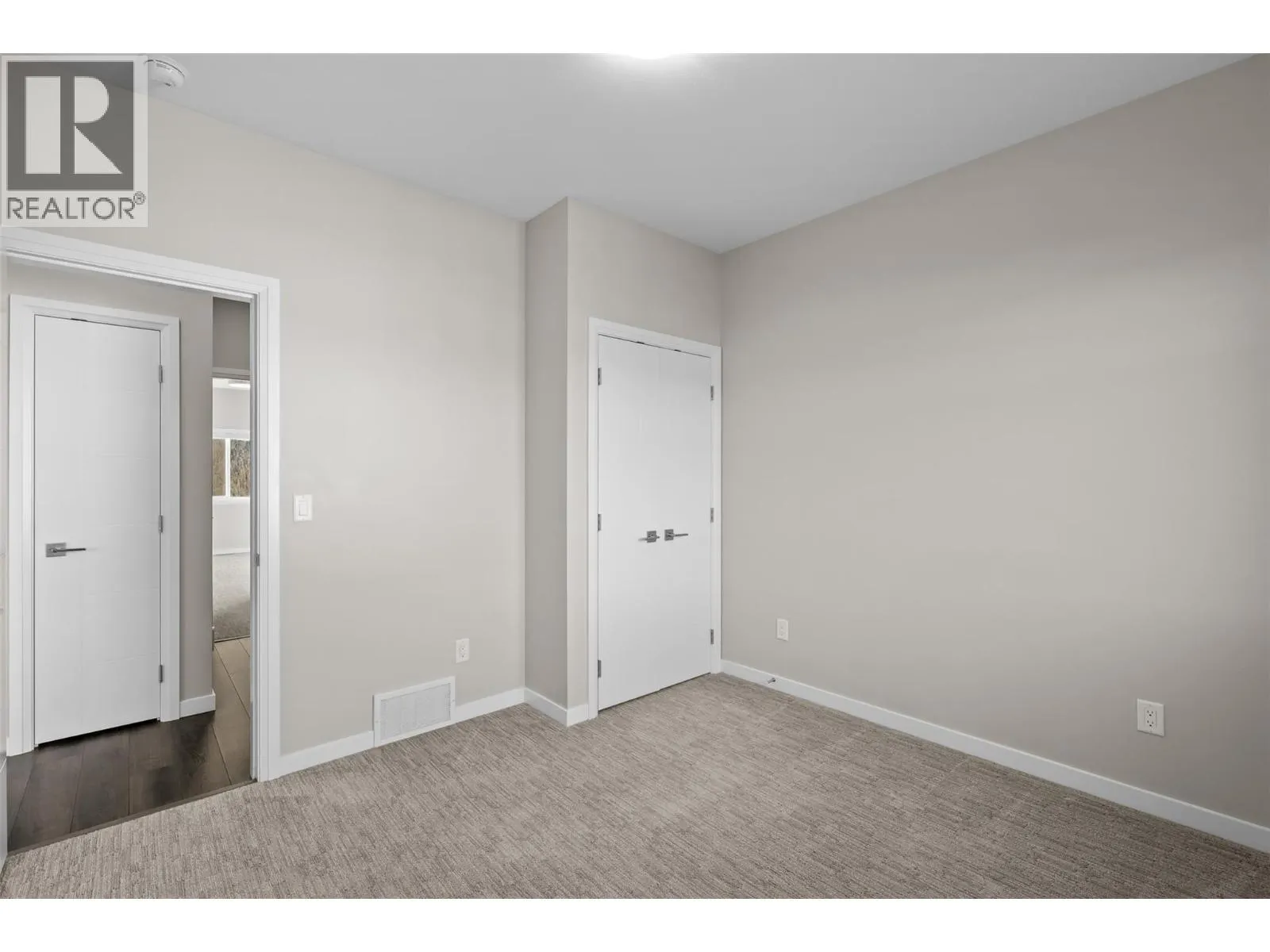 1993 QU'APPELLE Boulevard Unit# 105