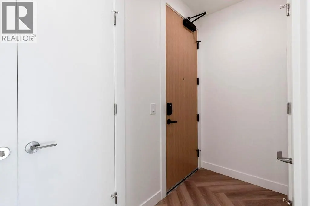 3340 Lakeshore Road Unit# 509