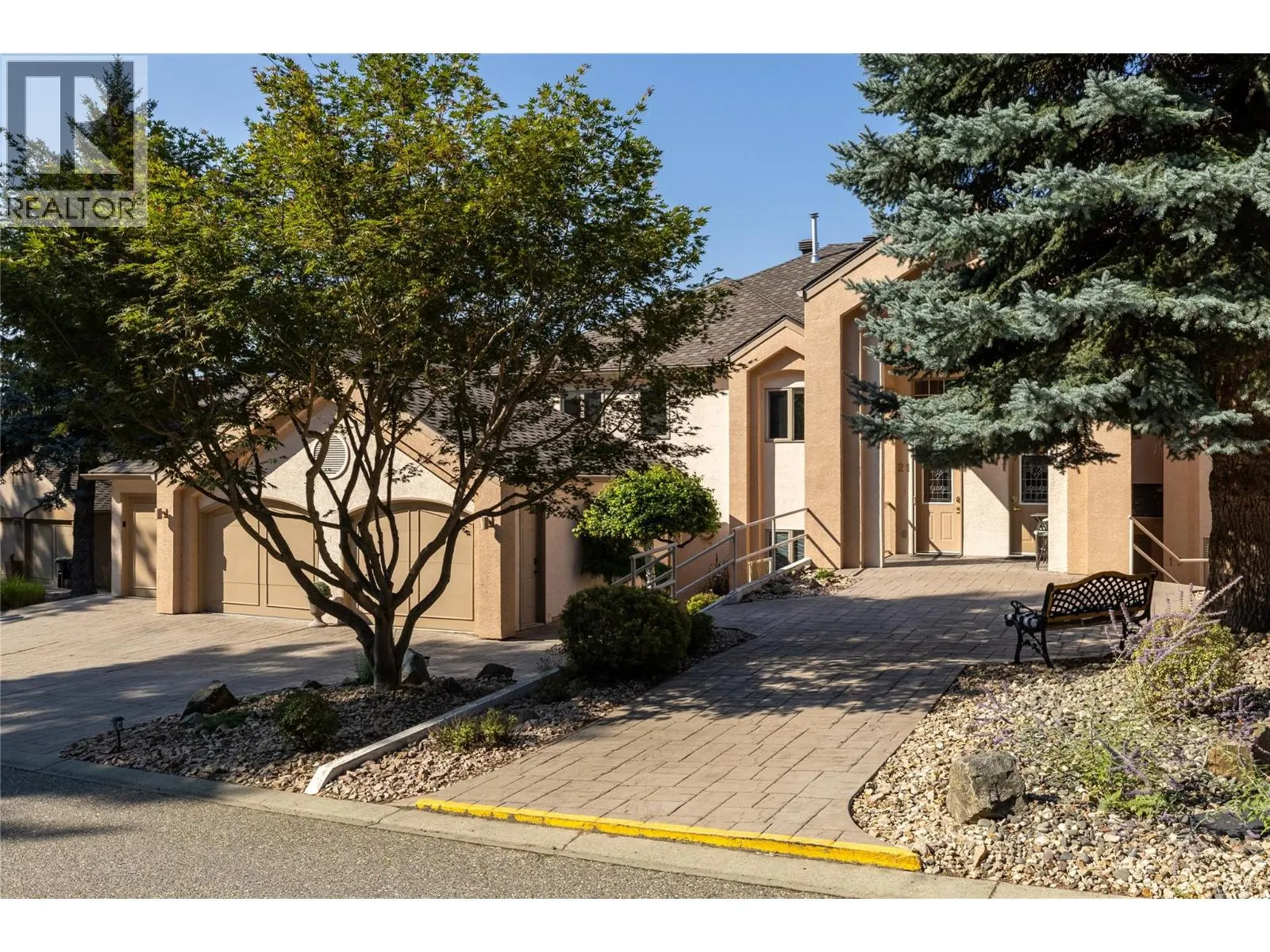 83 Peregrine Way Unit# 21