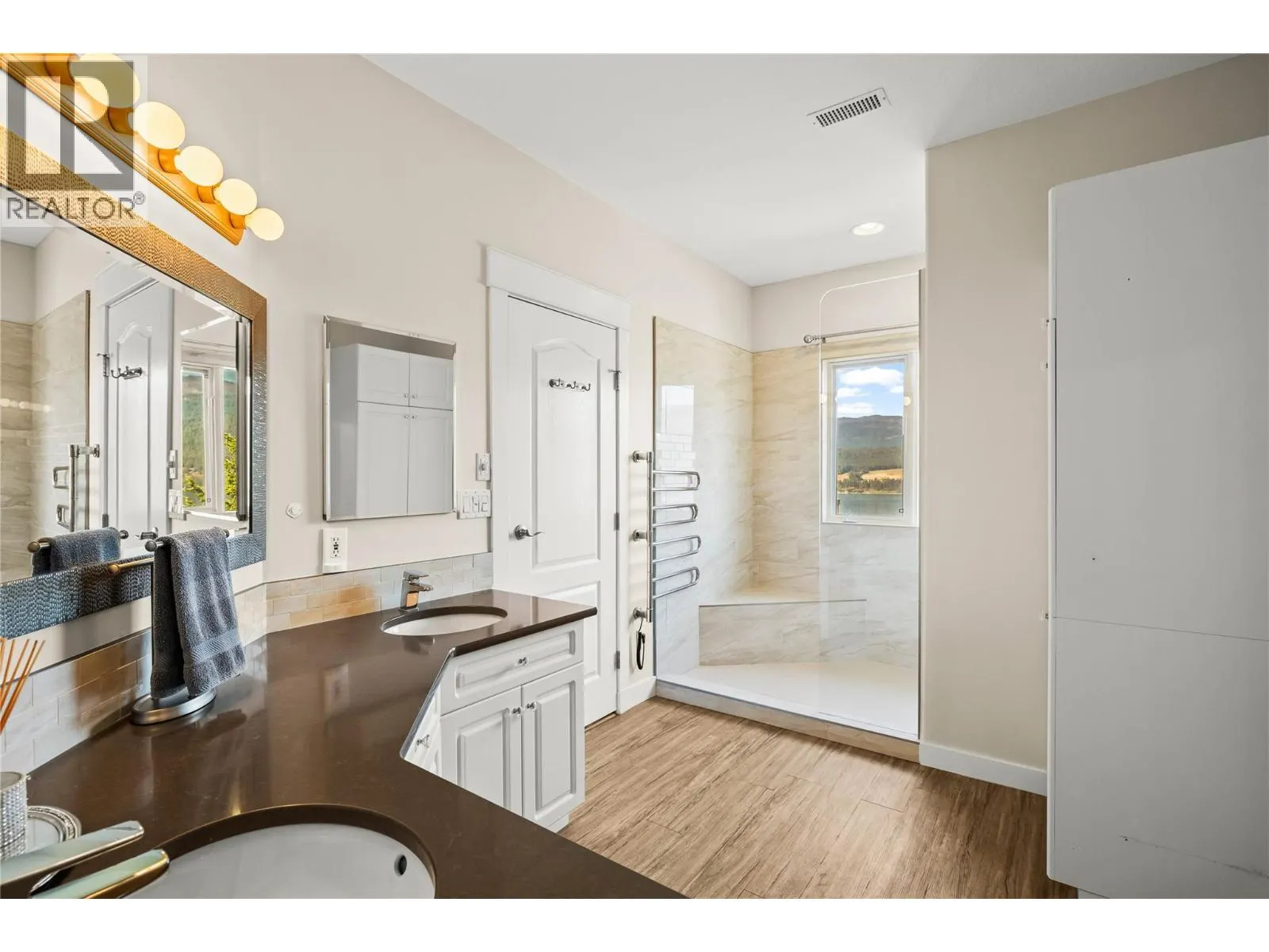 83 Peregrine Way Unit# 21