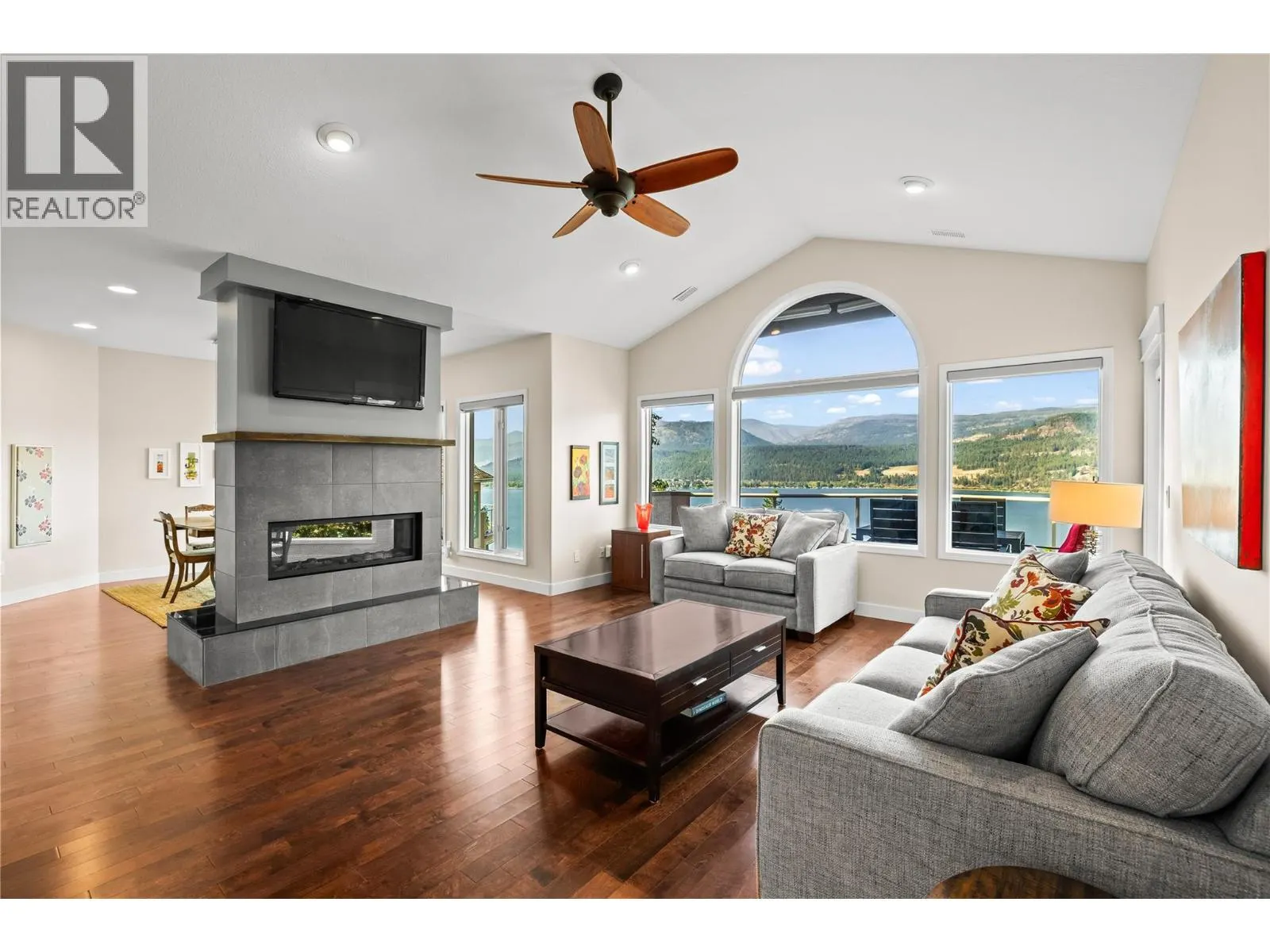 83 Peregrine Way Unit# 21