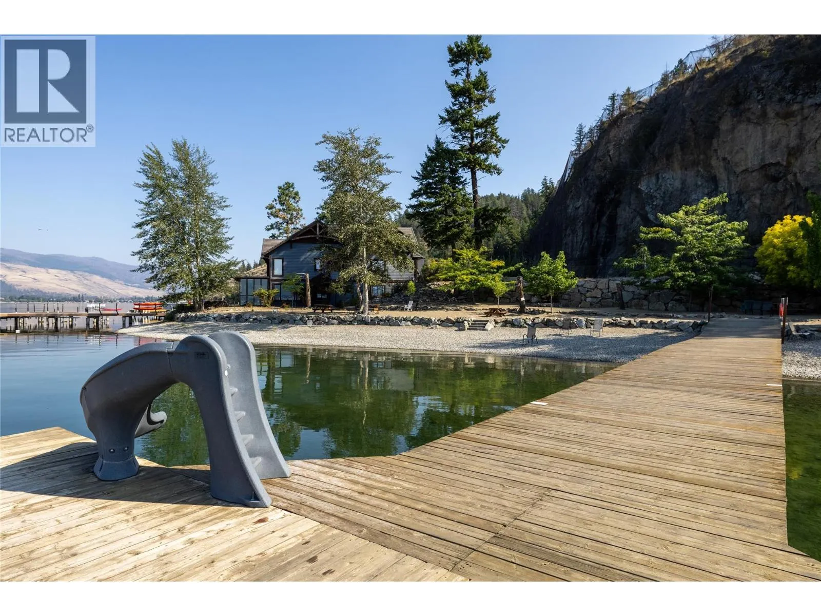 83 Peregrine Way Unit# 21