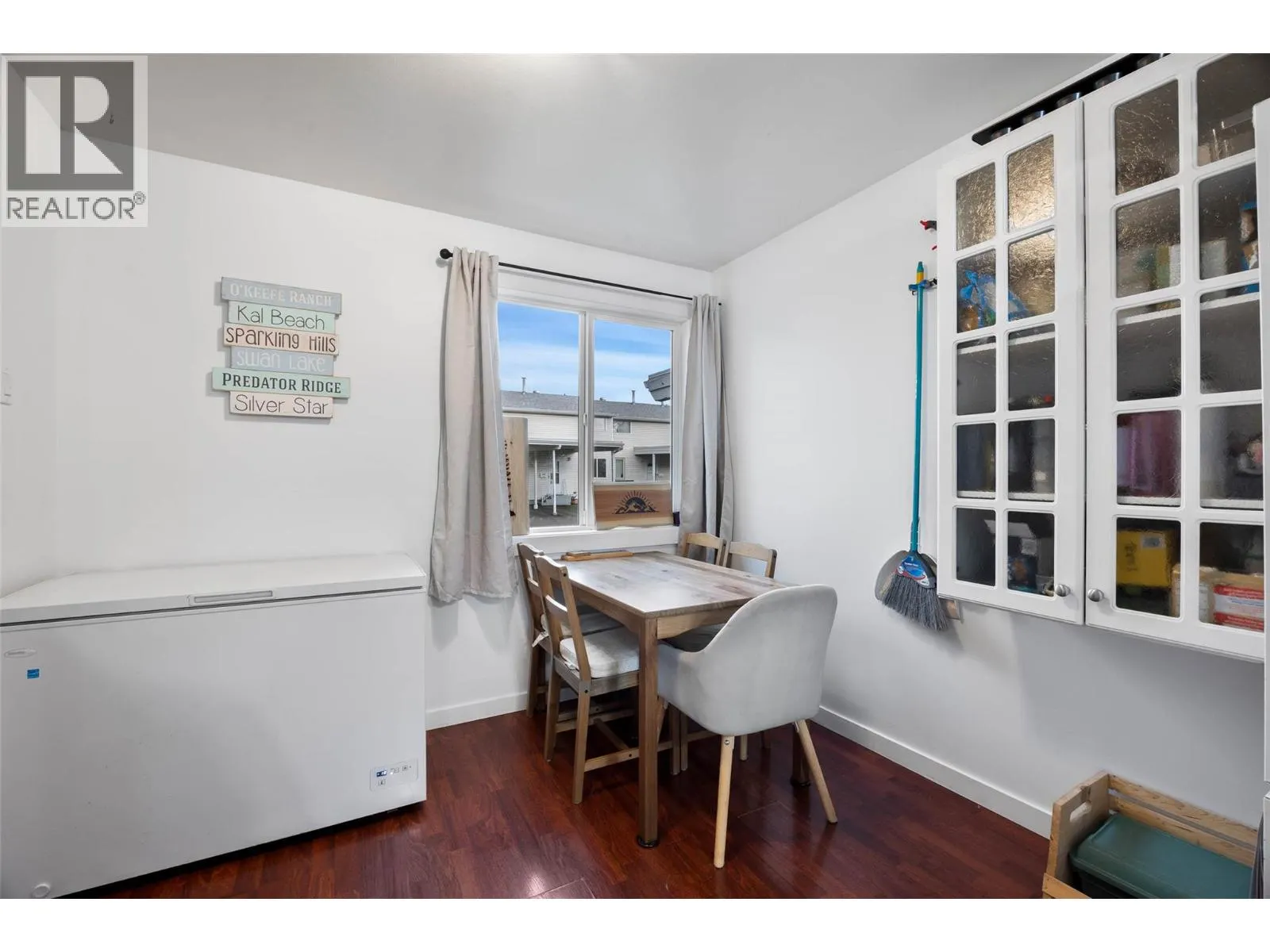 2564 SANDPIPER Drive Unit# 13