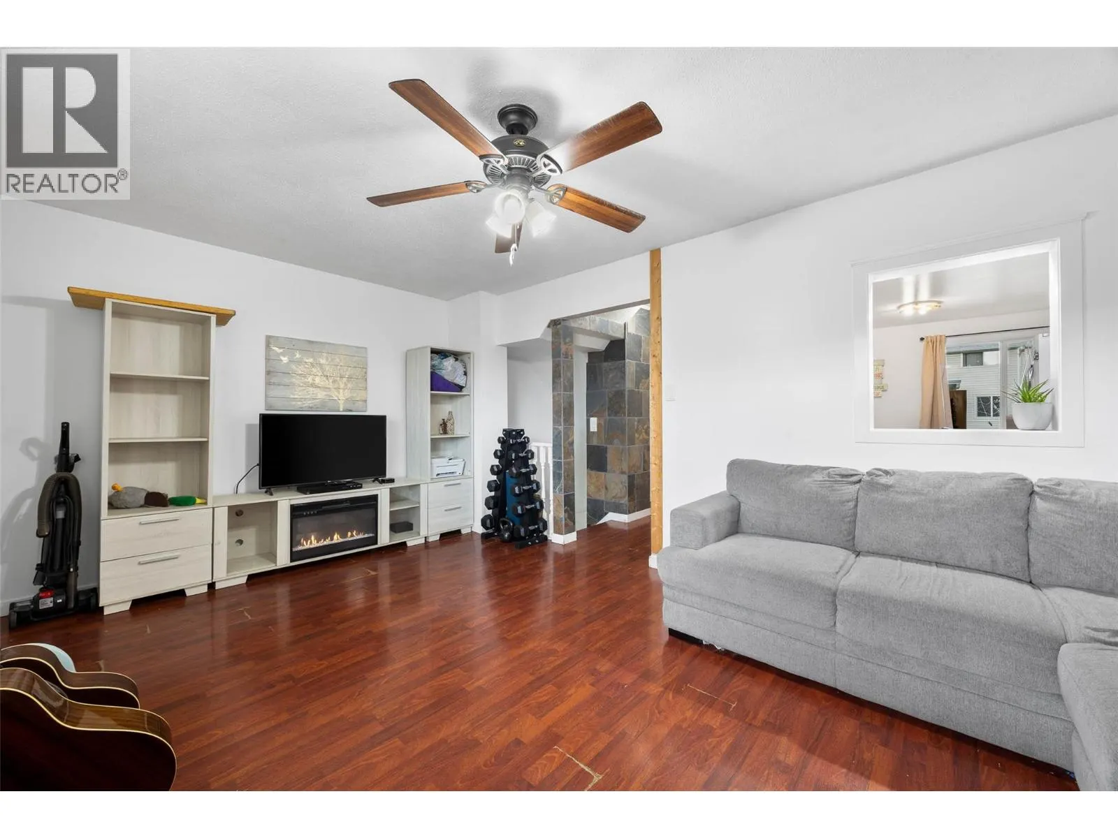 2564 SANDPIPER Drive Unit# 13