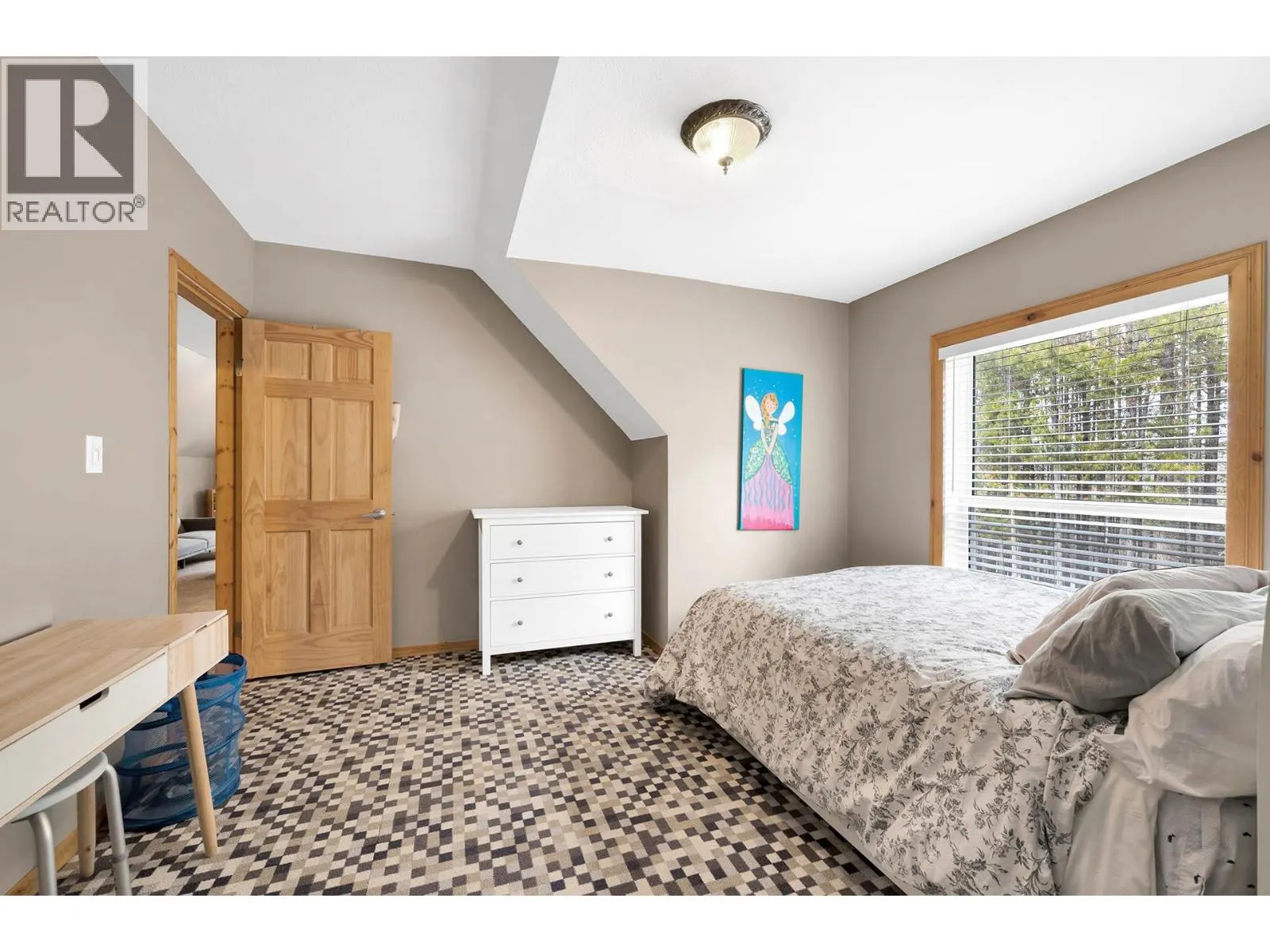 5873 LAC LE JEUNE Road