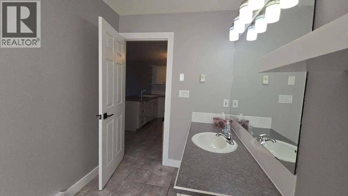 5052 Riverview Road Unit# 4013A