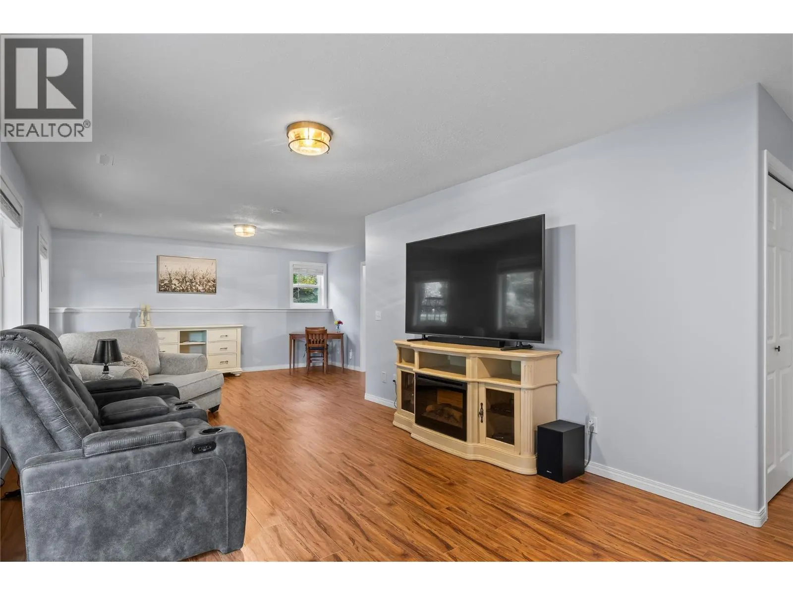 2205 Shannon Woods Place