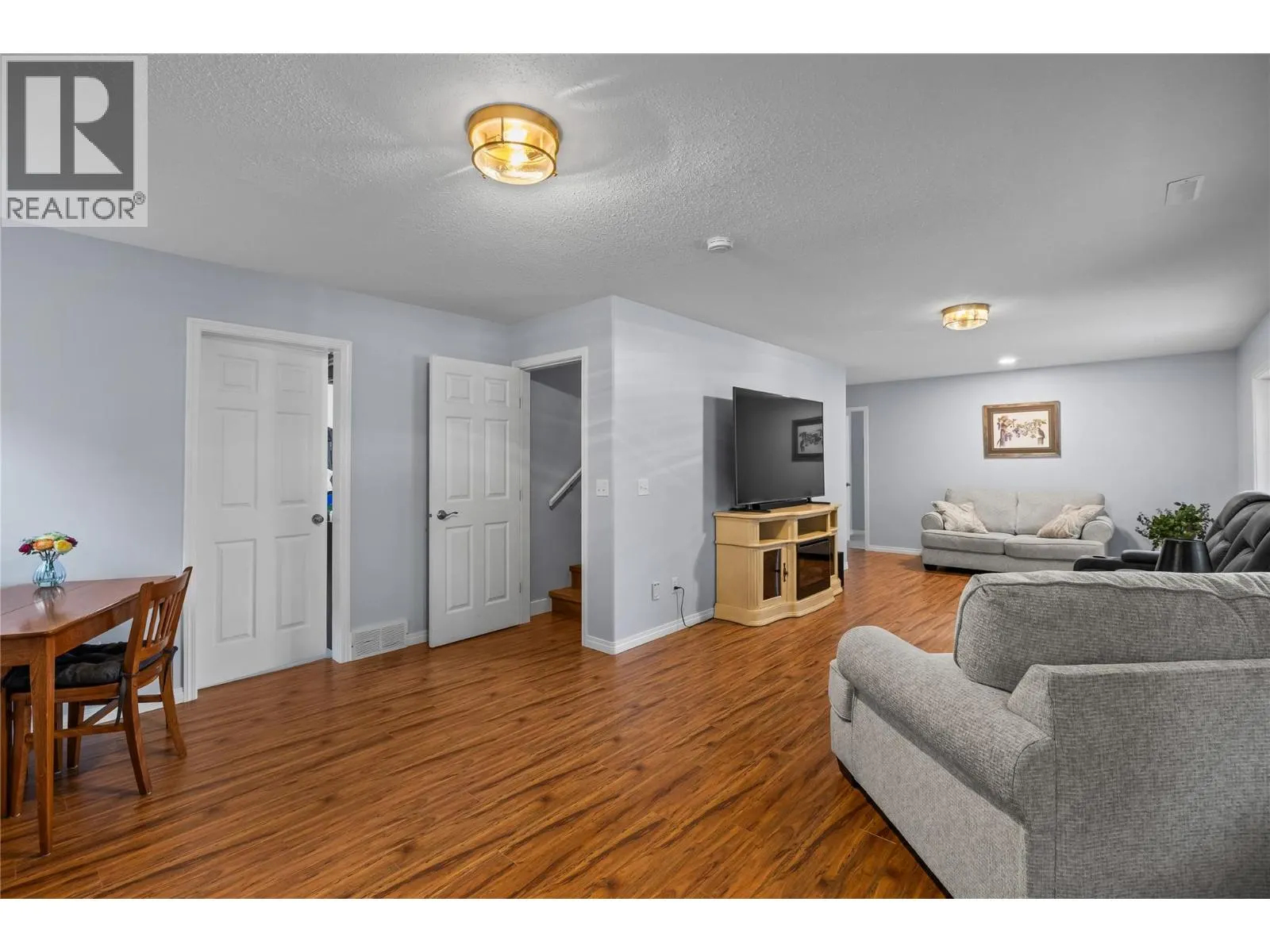 2205 Shannon Woods Place