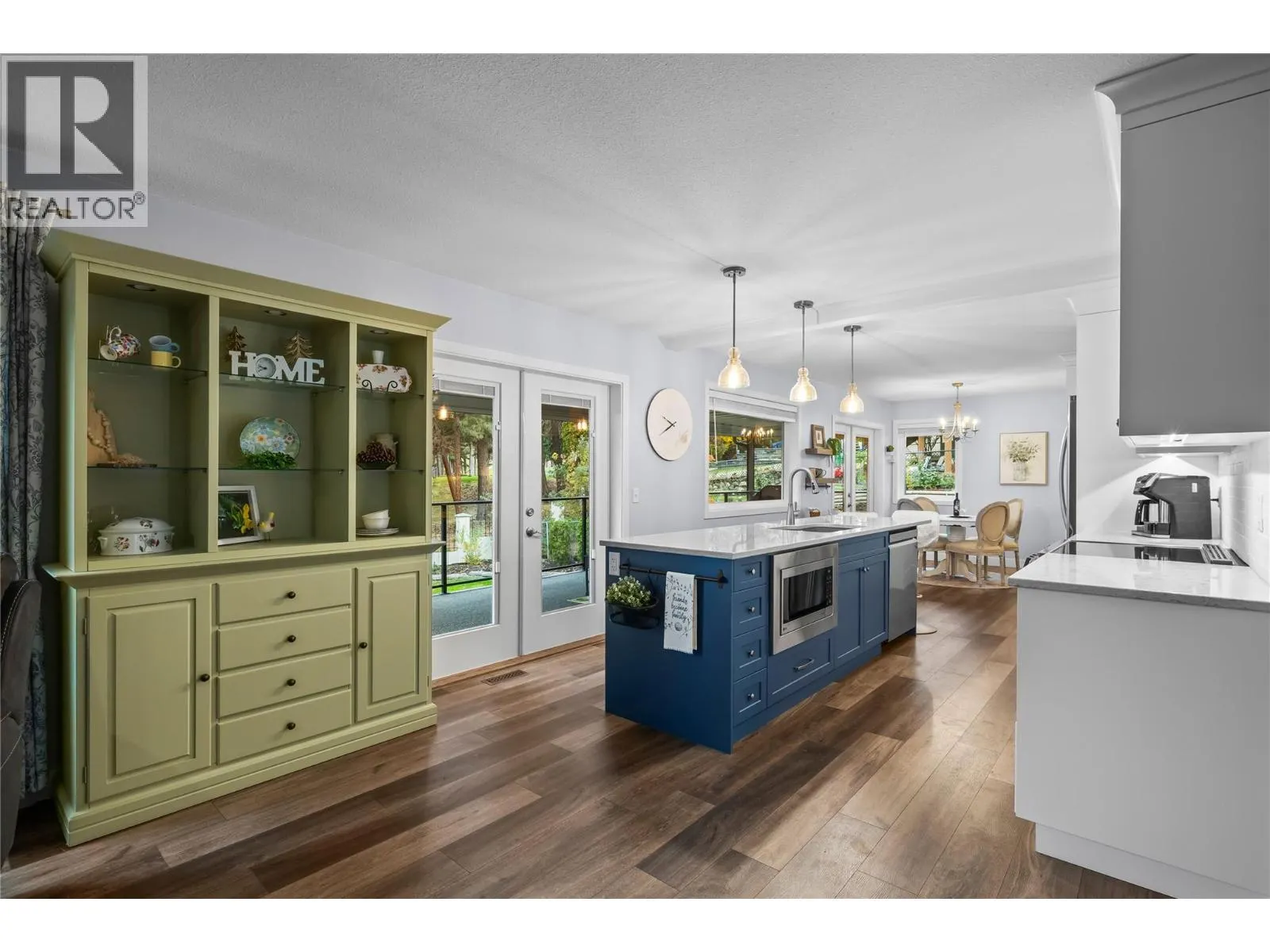 2205 Shannon Woods Place