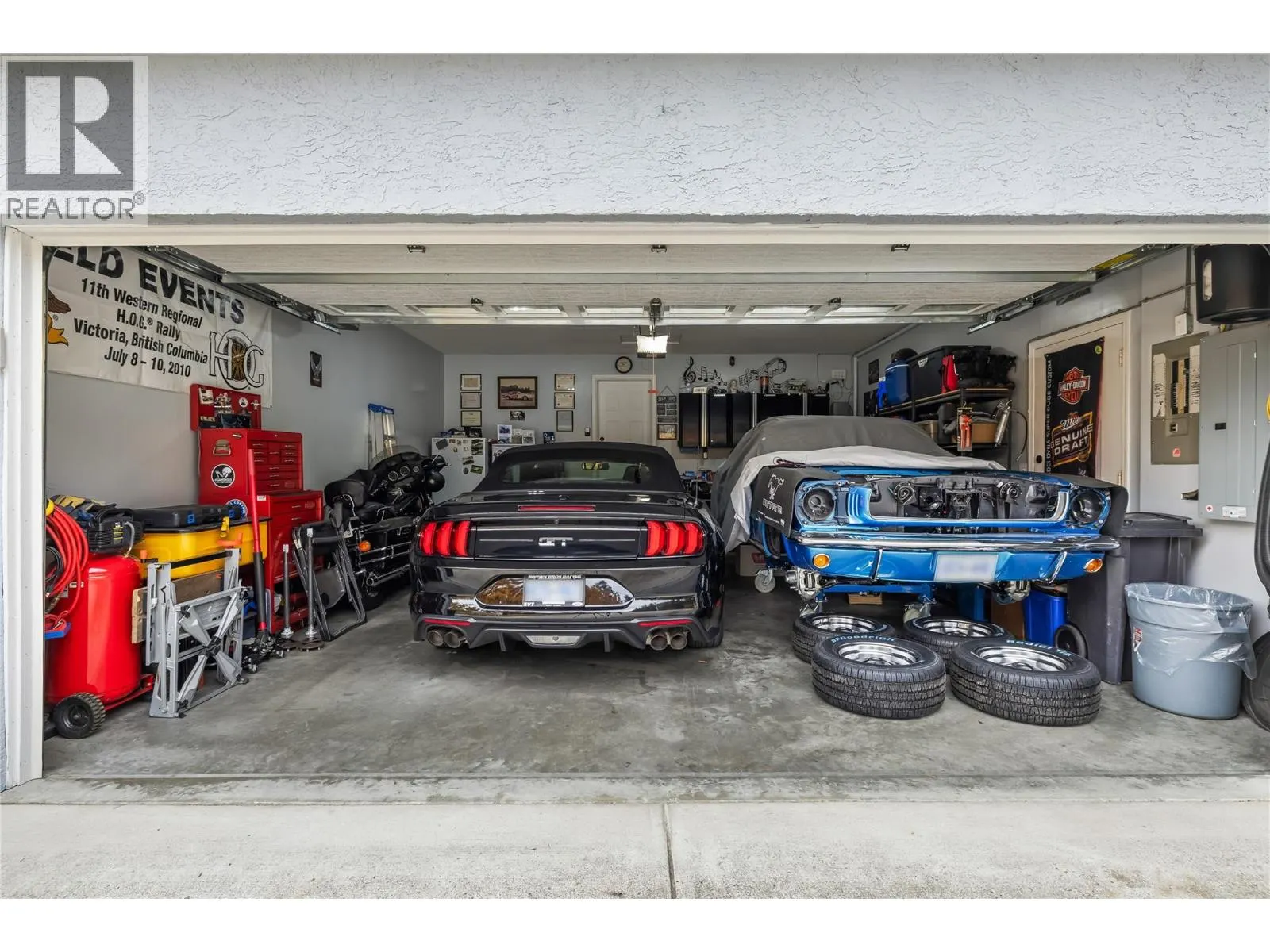 2205 Shannon Woods Place