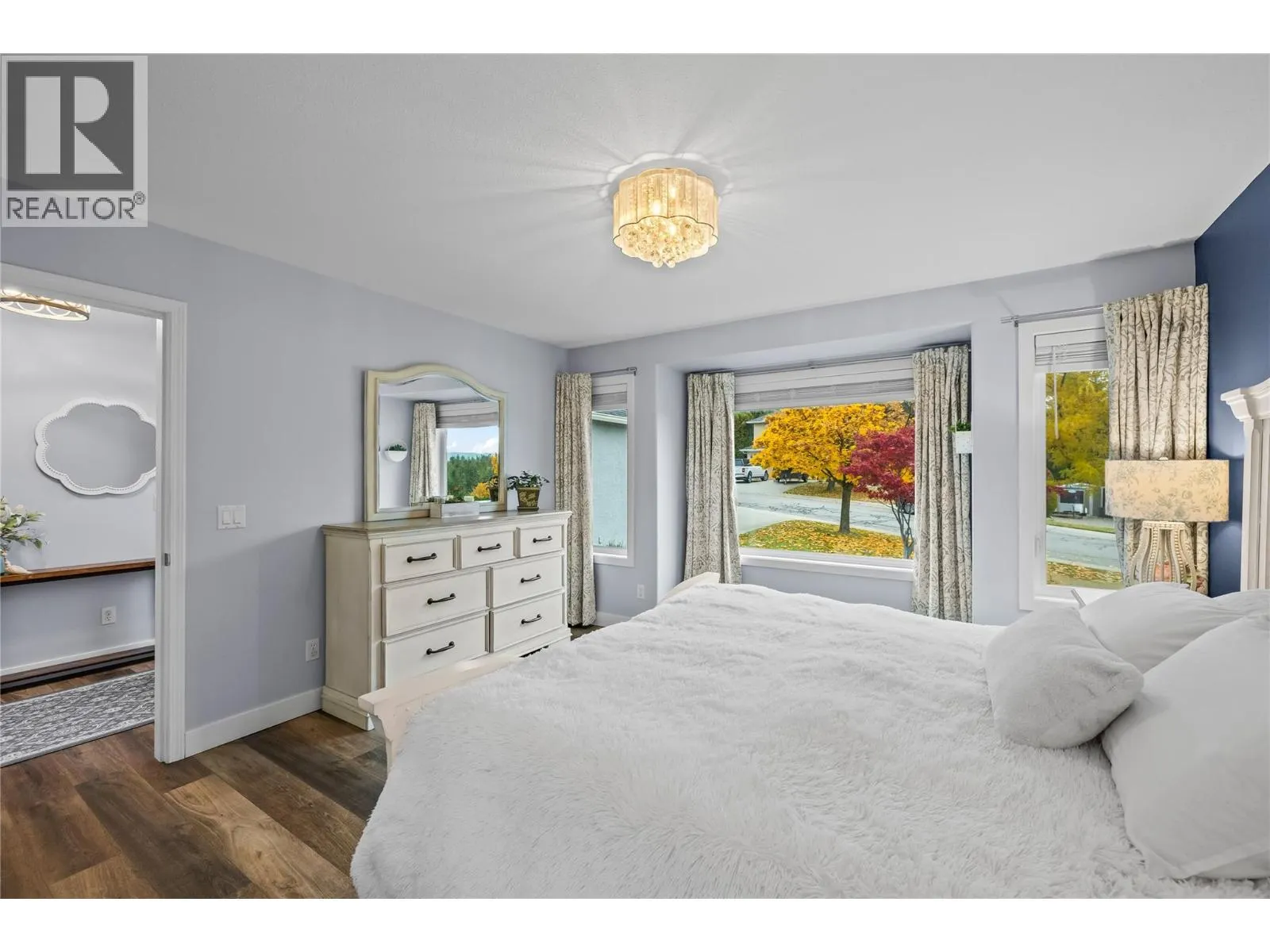 2205 Shannon Woods Place