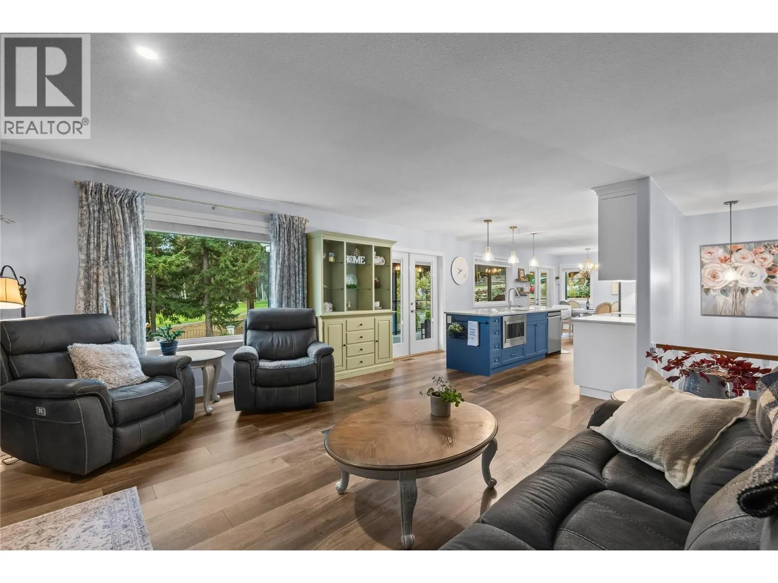 2205 Shannon Woods Place