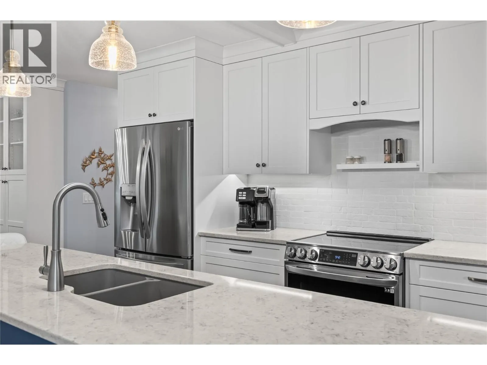 2205 Shannon Woods Place