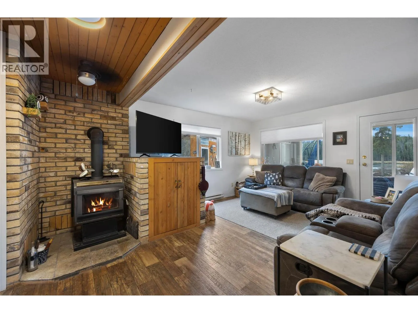 4684 Walloper Lake Road