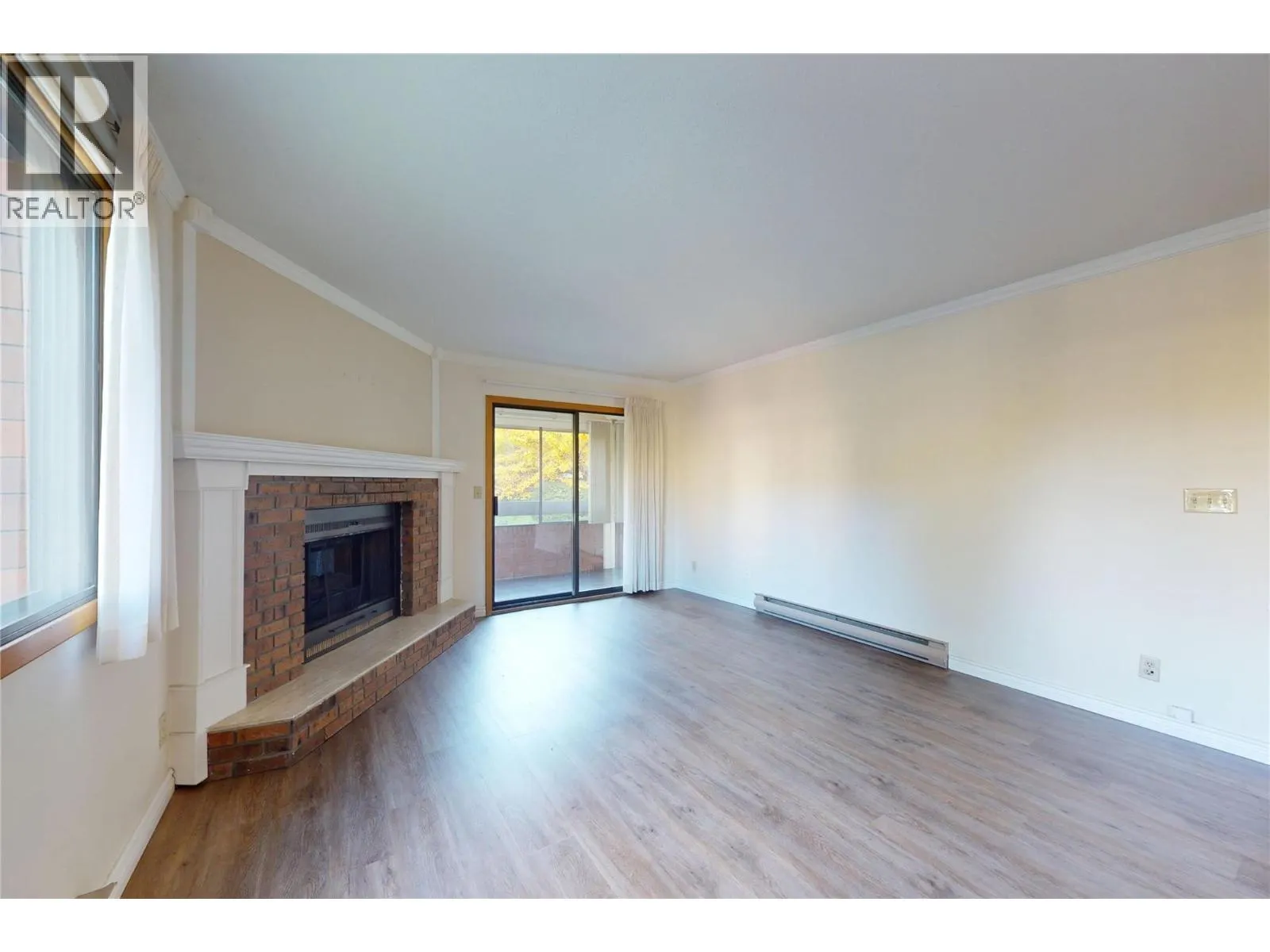 1075 Bernard Avenue Unit# 114