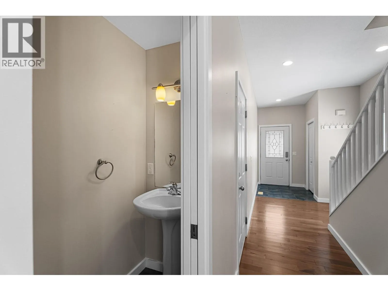 2060 12th Avenue NE Unit# 3