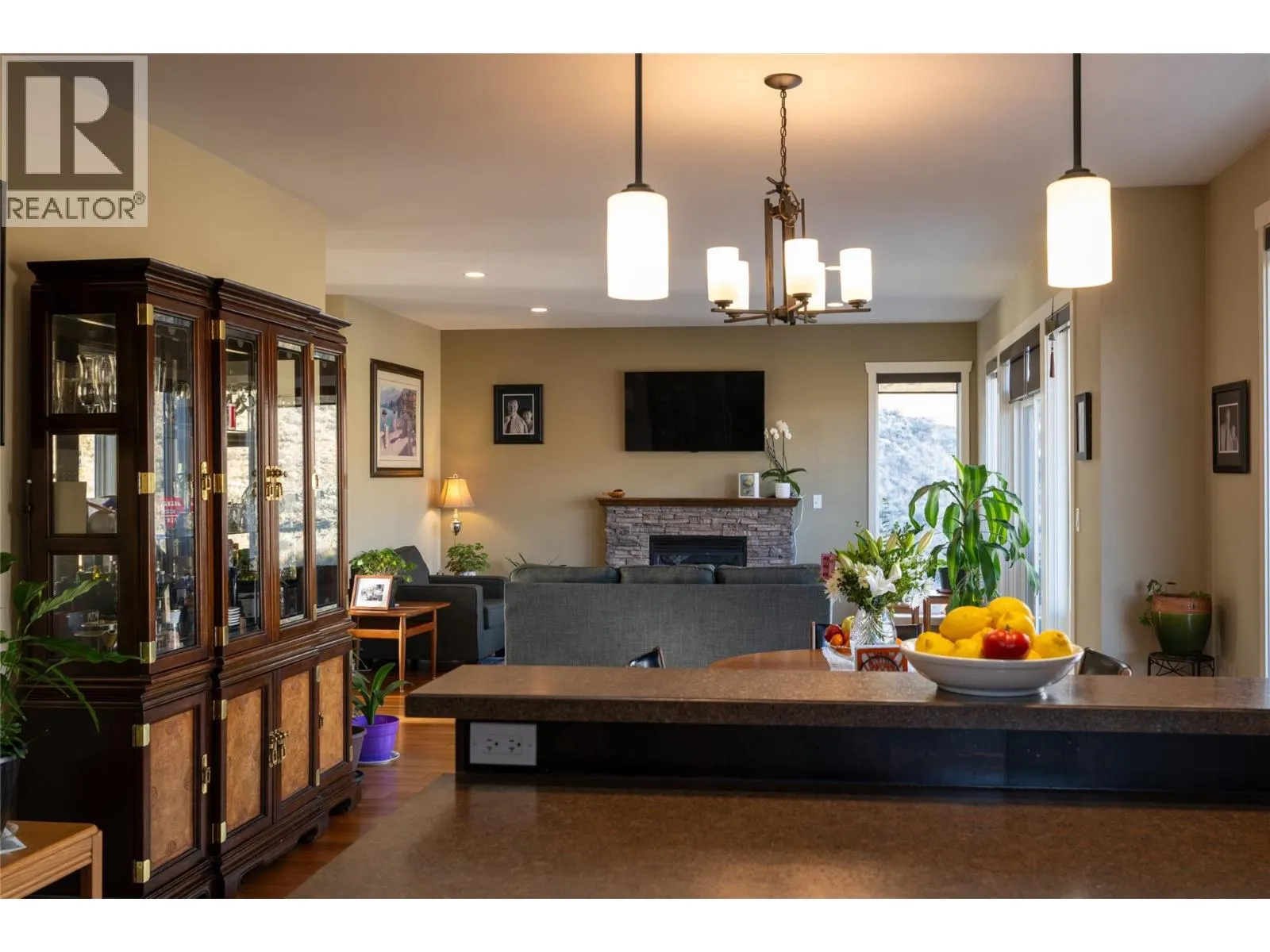 2038 Stagecoach Drive