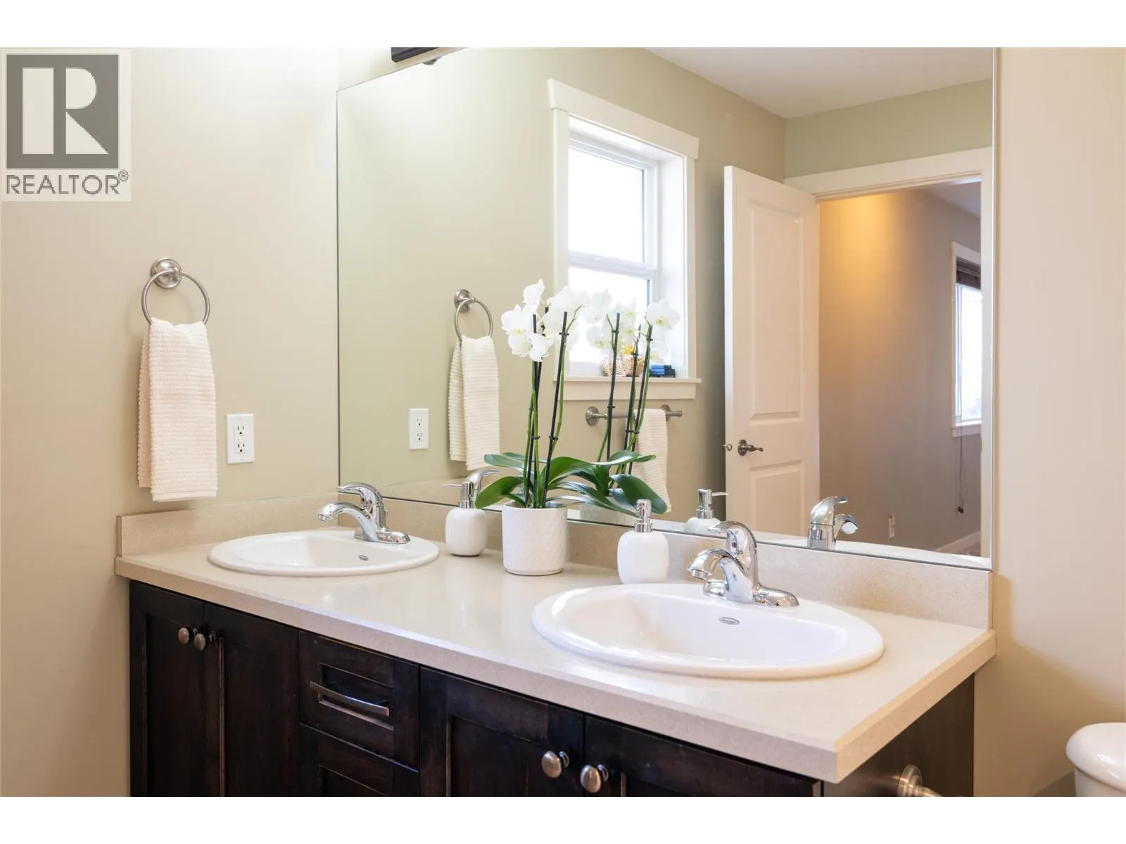 2038 Stagecoach Drive