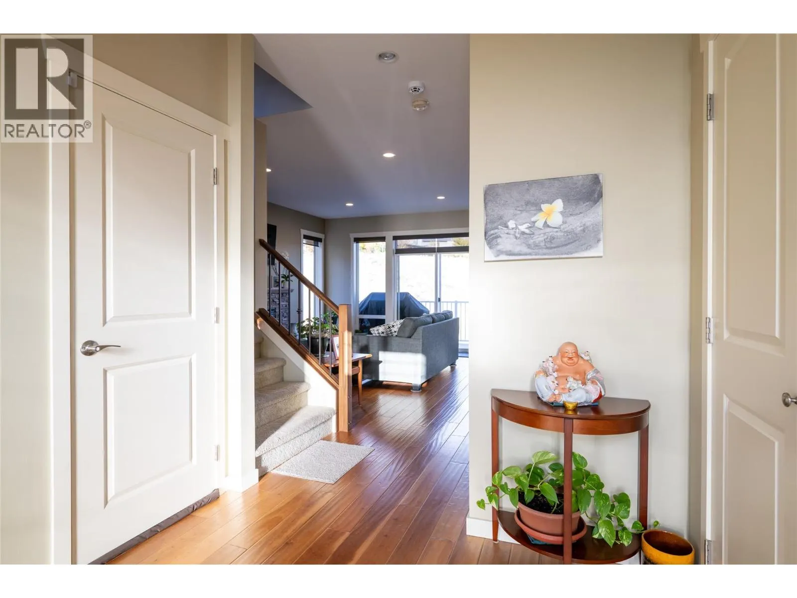 2038 Stagecoach Drive