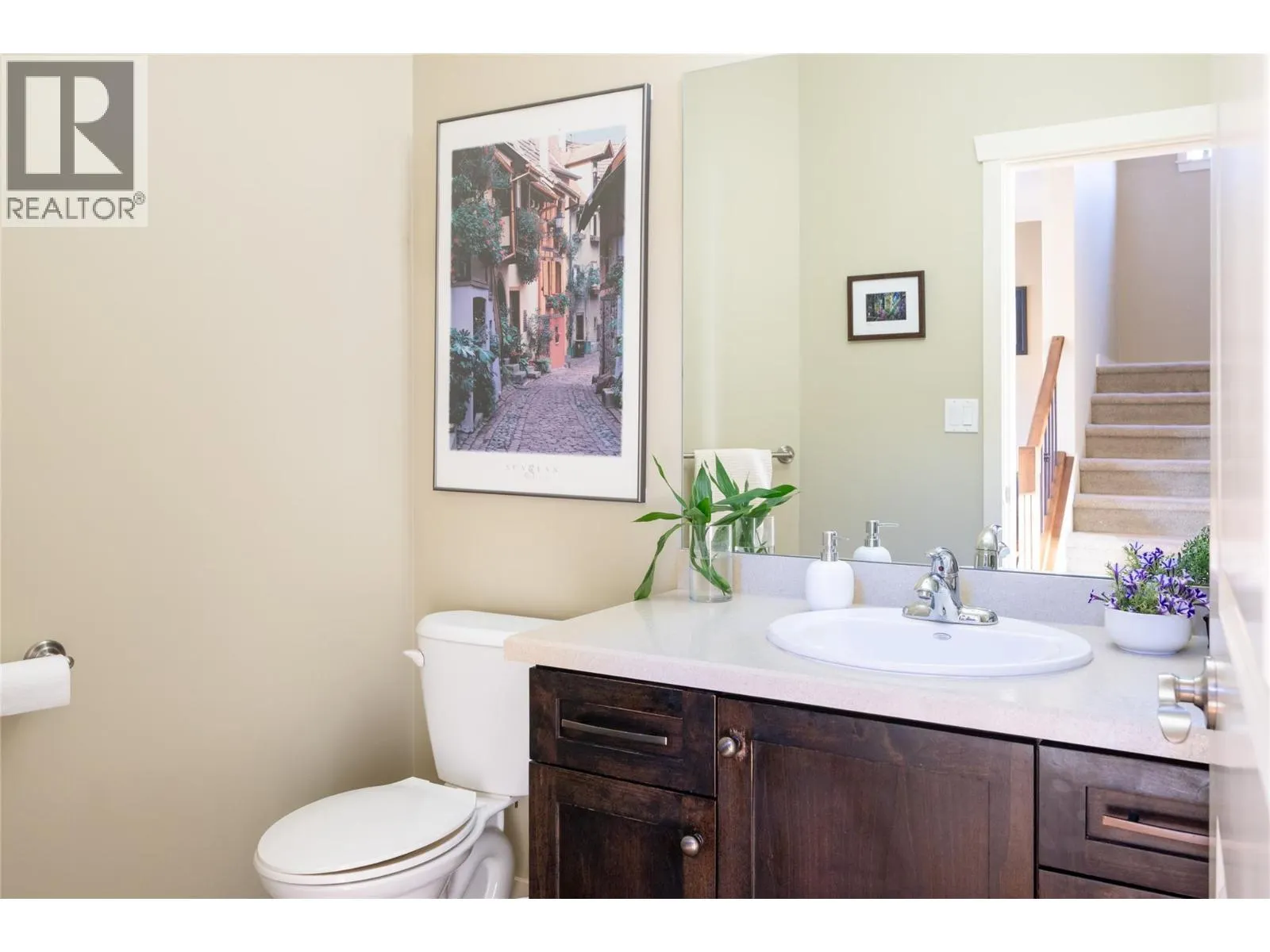 2038 Stagecoach Drive