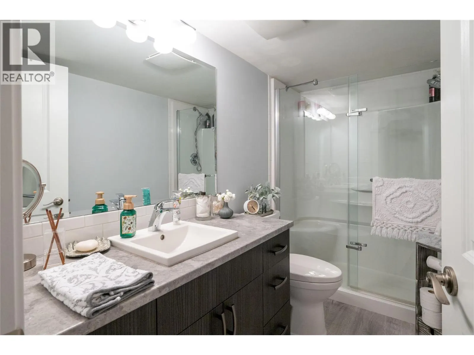 2038 Stagecoach Drive