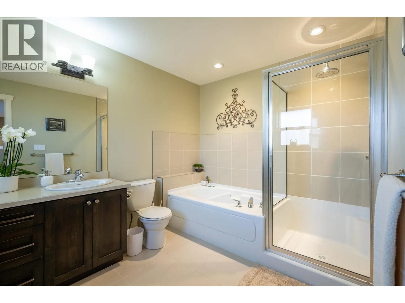 2038 Stagecoach Drive