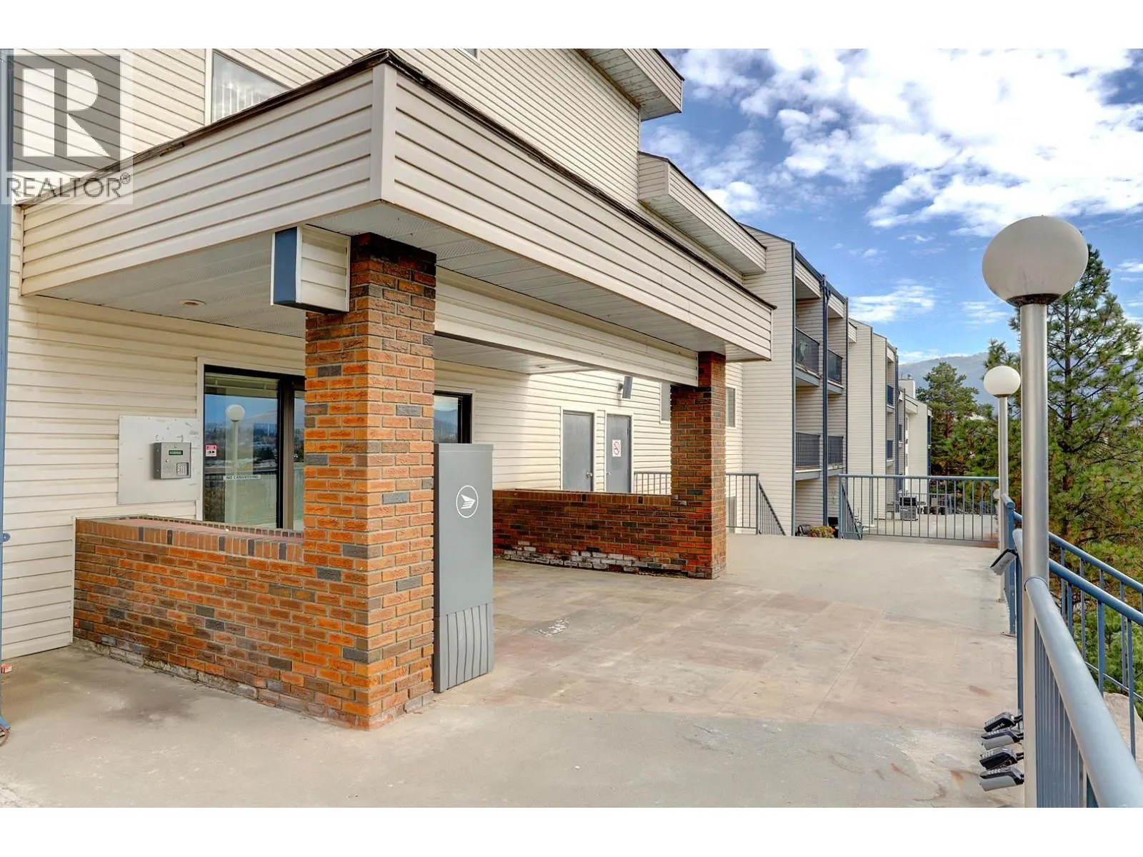 3901 32 Avenue Unit# 209