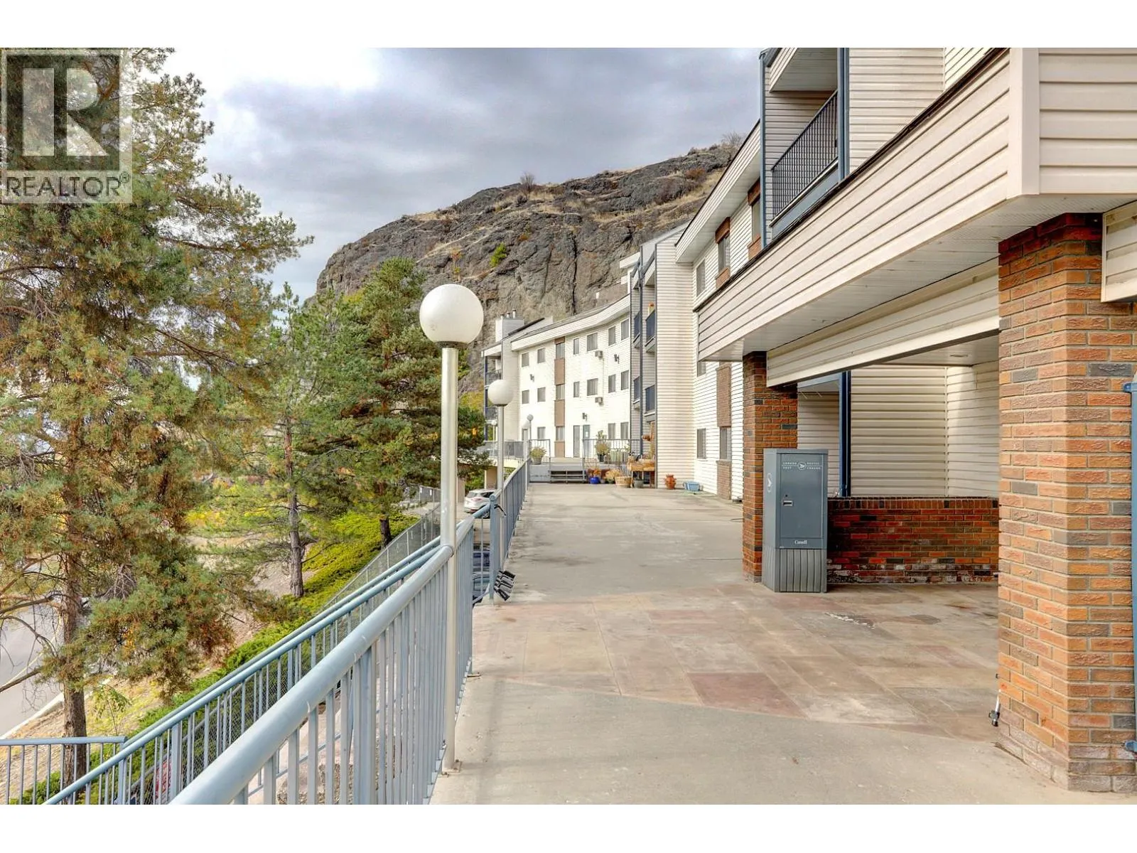 3901 32 Avenue Unit# 209